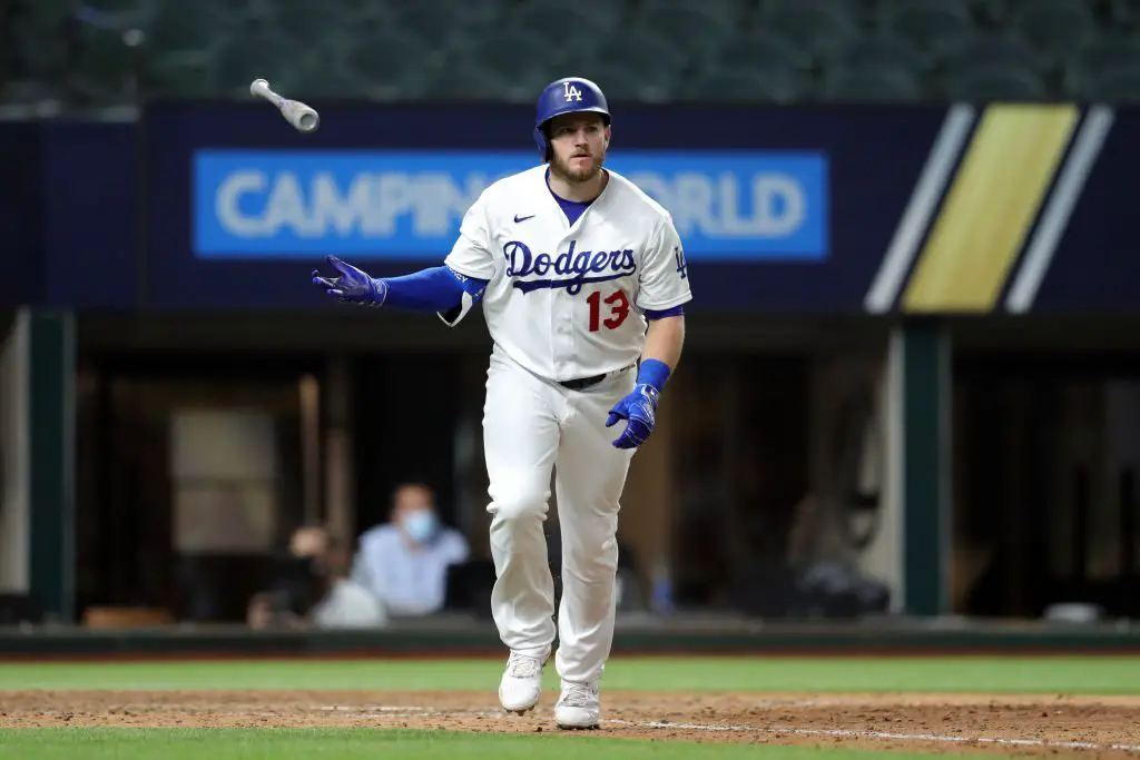 Bat Flip: Cody Bellinger, Bellinger with a rocket into right and a bat  flip to follow., By Los Angeles Dodgers Highlights