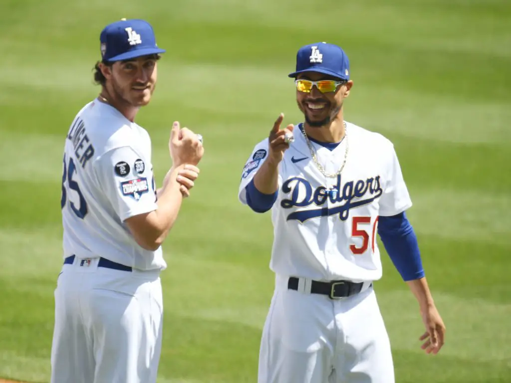 Dodgers: Mookie Betts Confident That Cody Bellinger Will Find It