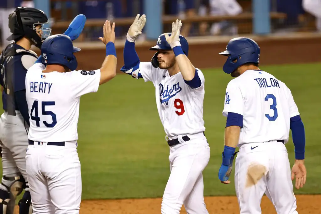 Dodgers: Gavin Lux Wears Walker Buehler's Tight Pants on His Start