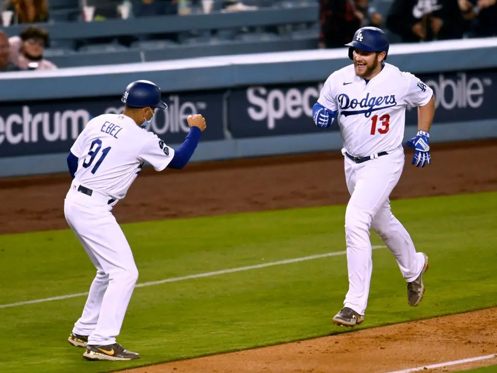 max muncy elbow injury