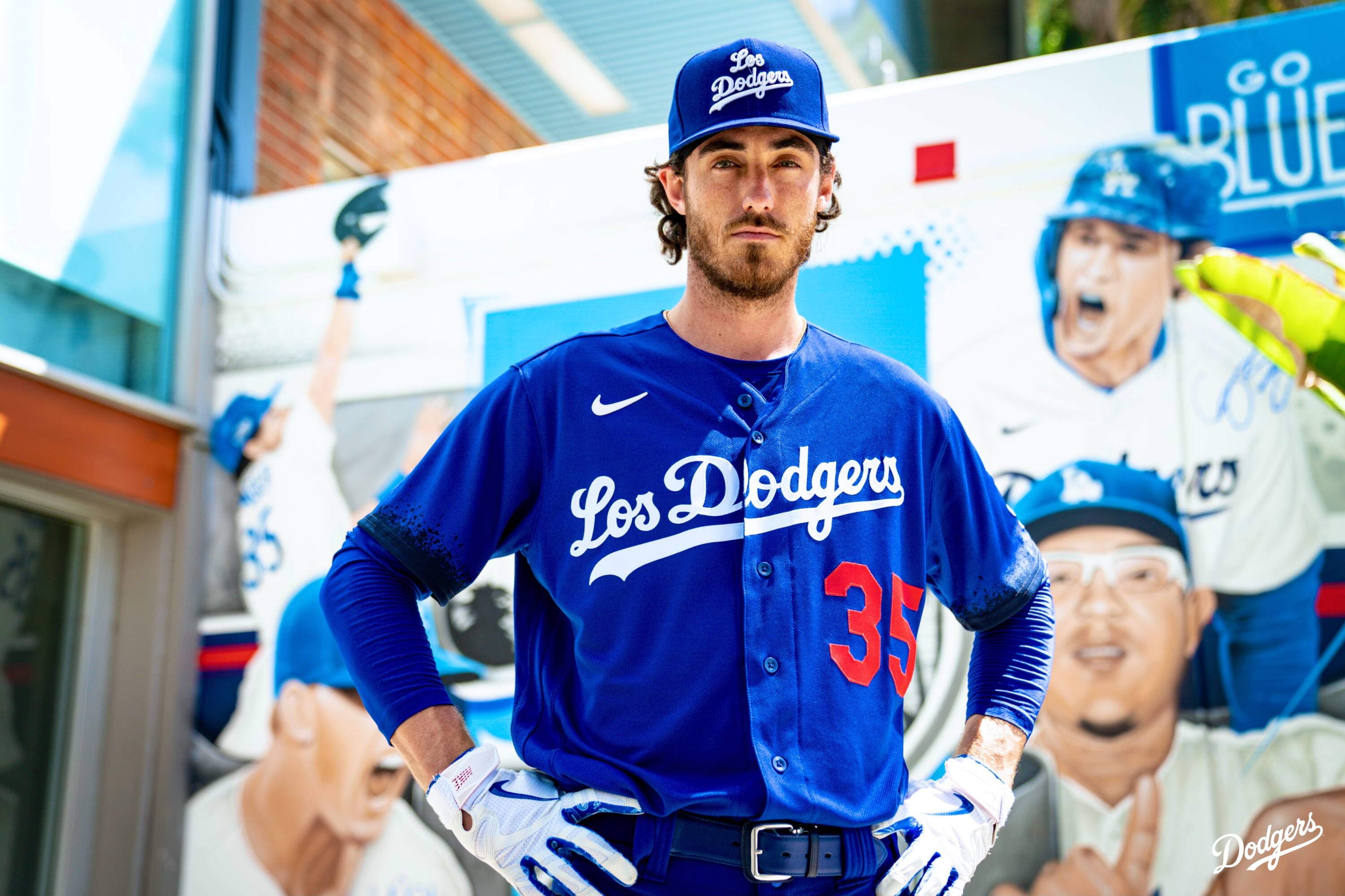 Dodgers to Wear Their City Connect Jerseys Tonight Against the Giants