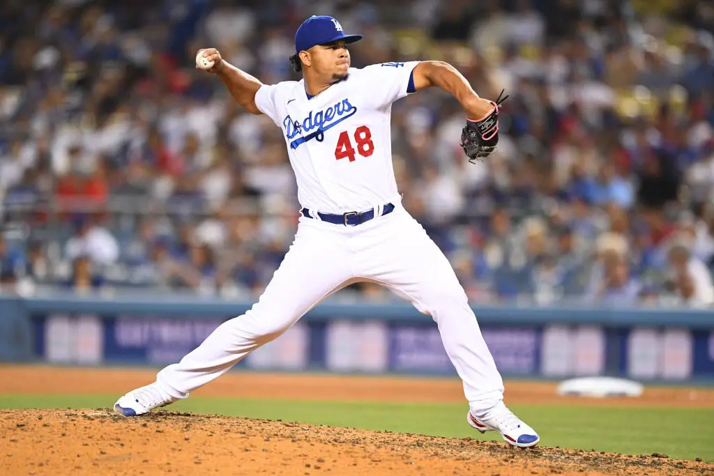 Watch Dodgers closer Kenley Jansen explain how he throws a cutter - Los  Angeles Times