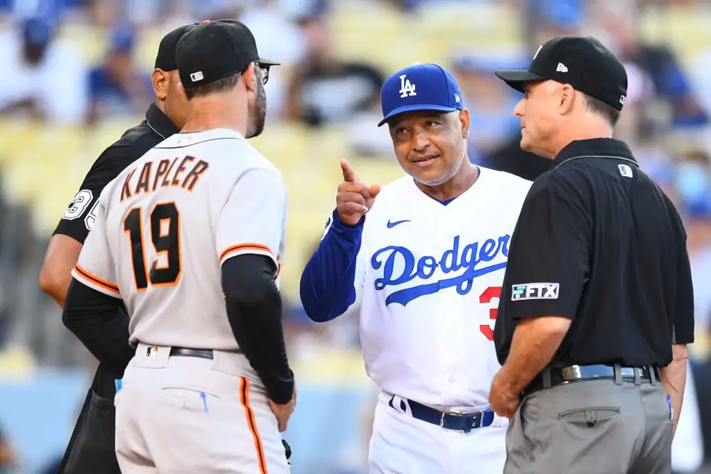 Julio Urías, Trea Turner help Dodgers tie Giants for 1st in NL West