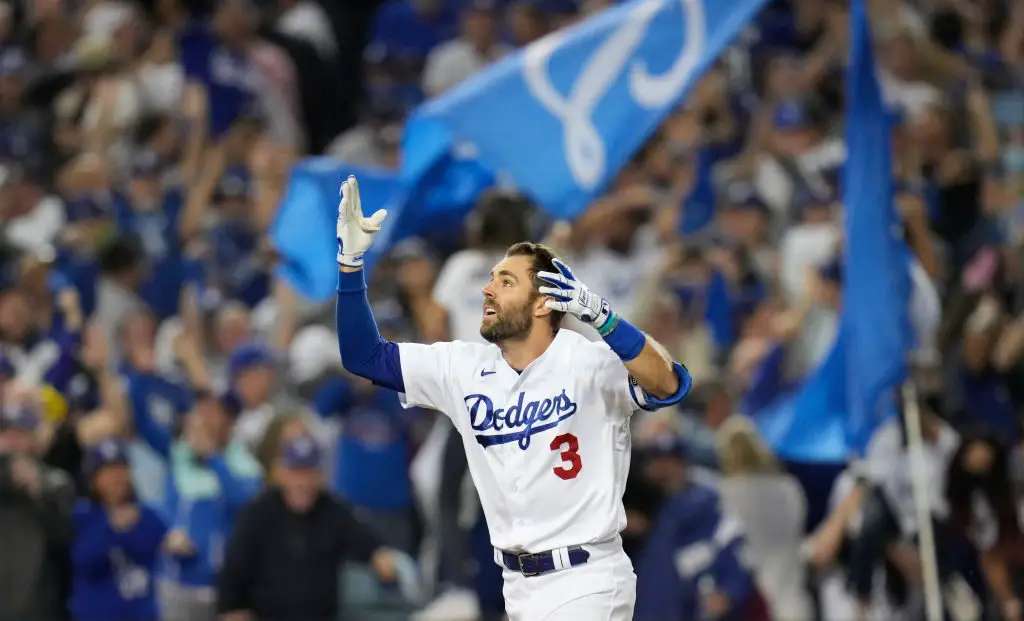 Los Angeles Dodgers Road Uniform - National League (NL) - Chris