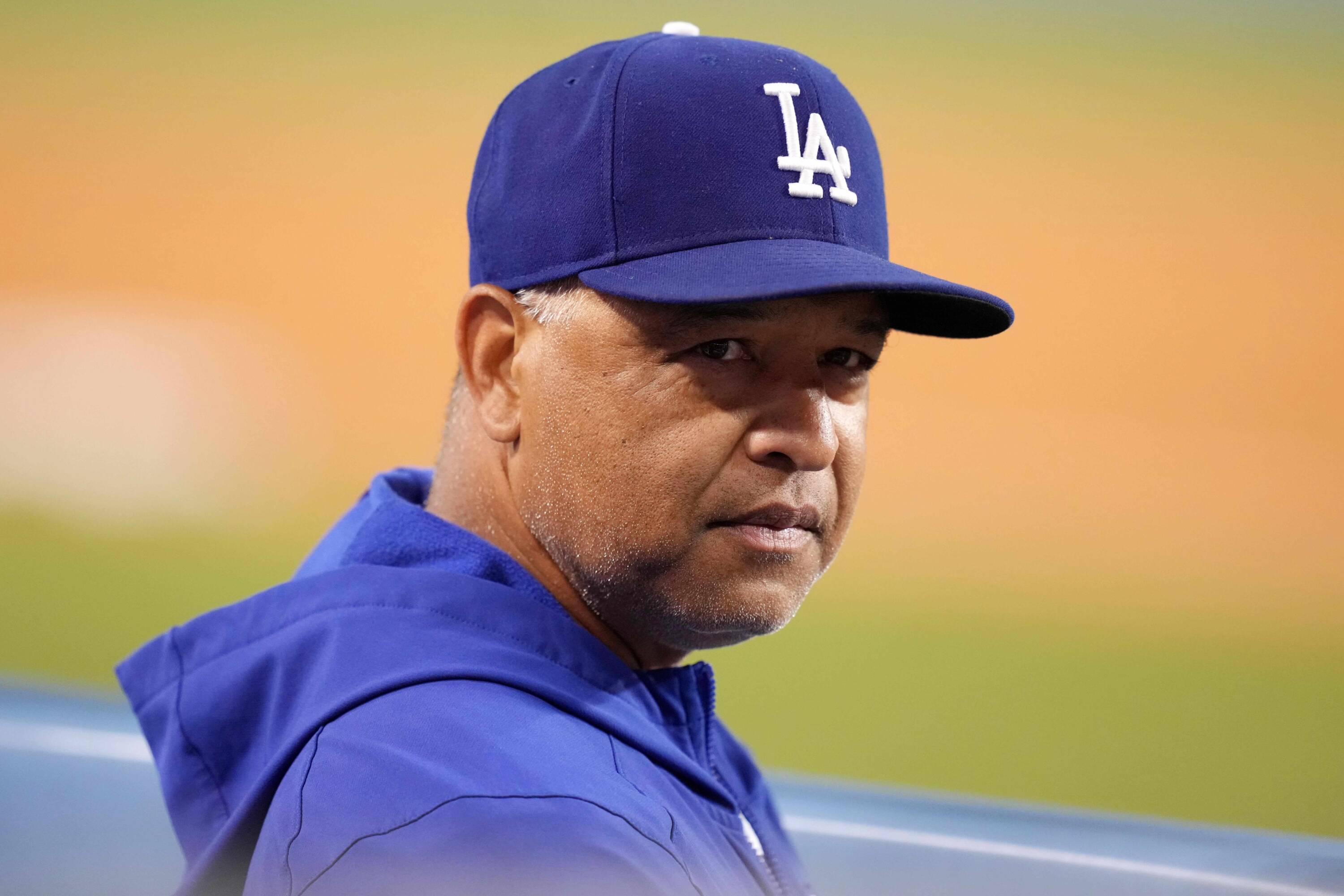 Dodgers' Dave Roberts offers worrying center field update ahead of