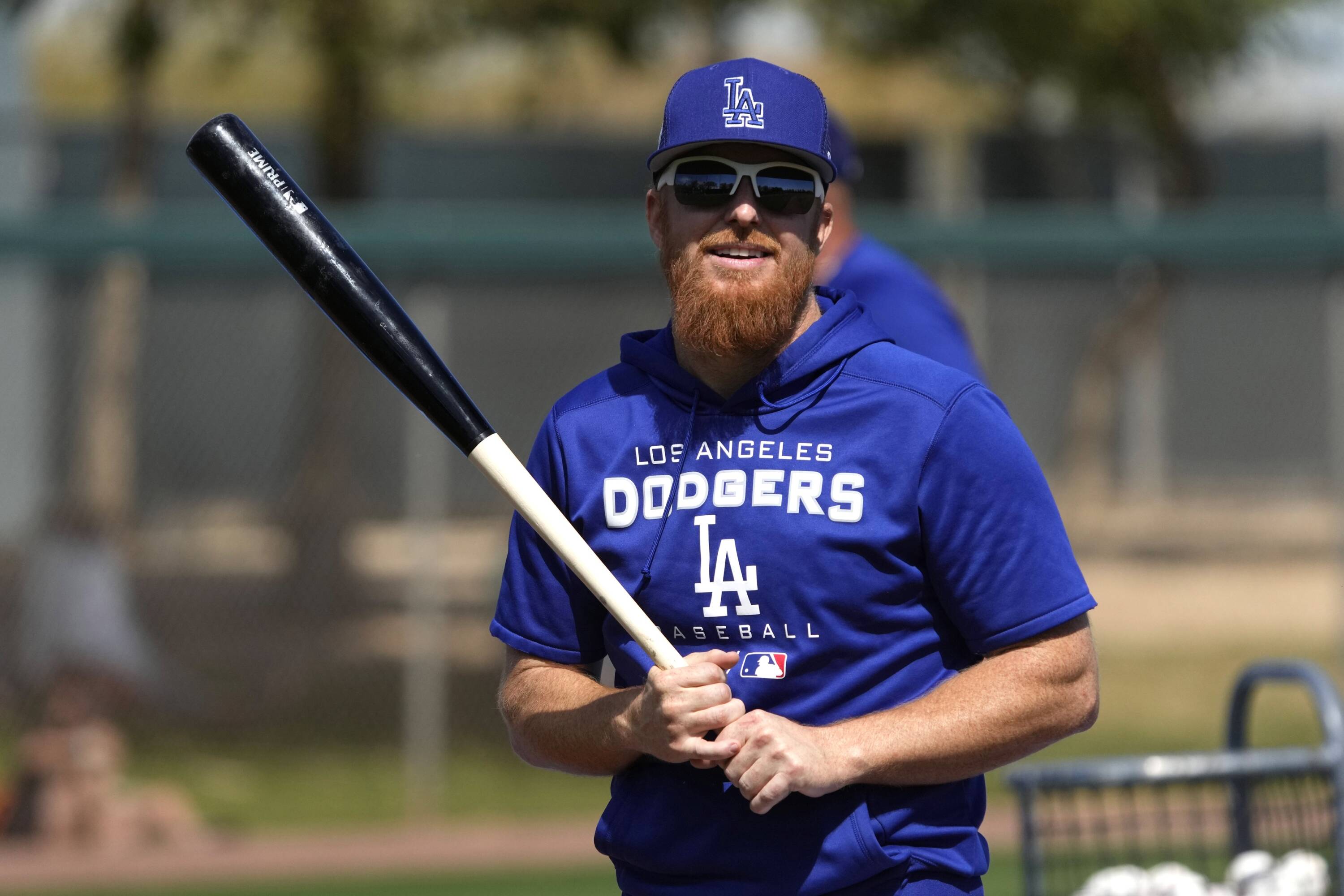 LA Marathon 2018: Dodgers' Justin Turner raises money for charity - True  Blue LA