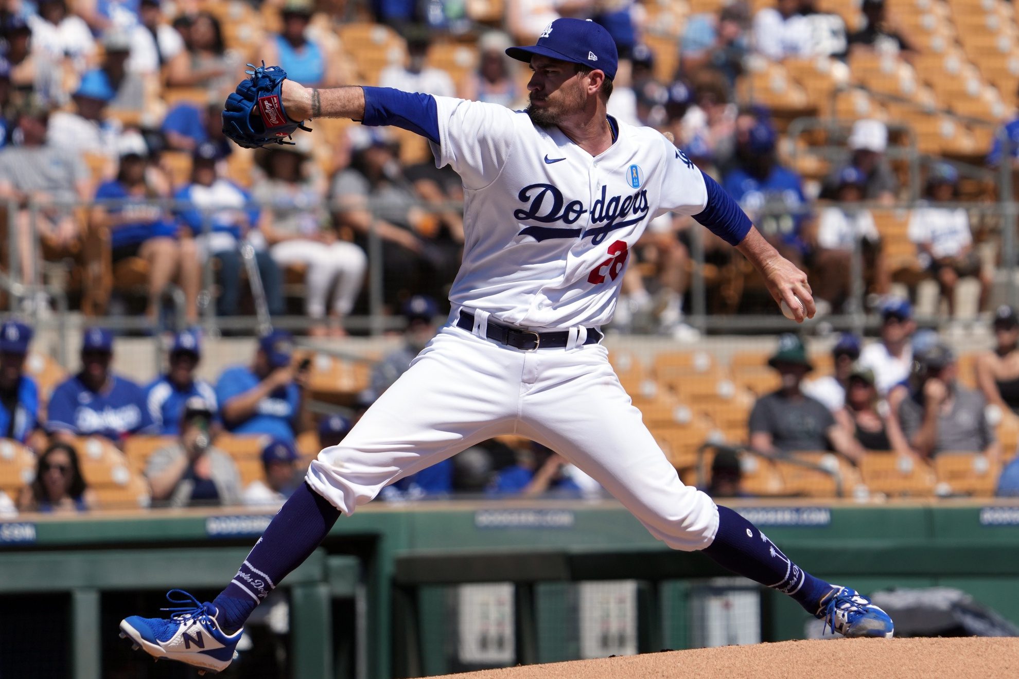 Dodgers: Andrew Heaney Set to Debut This Week