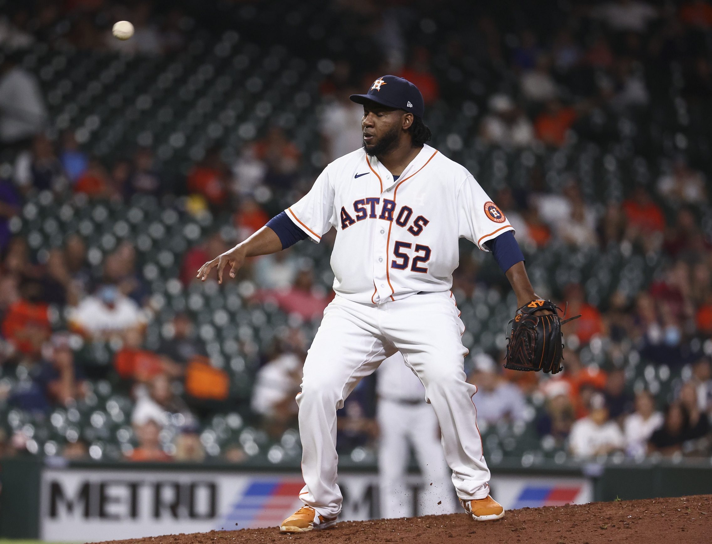 How the Houston Astros went from champions to a shamed shambles, Houston  Astros