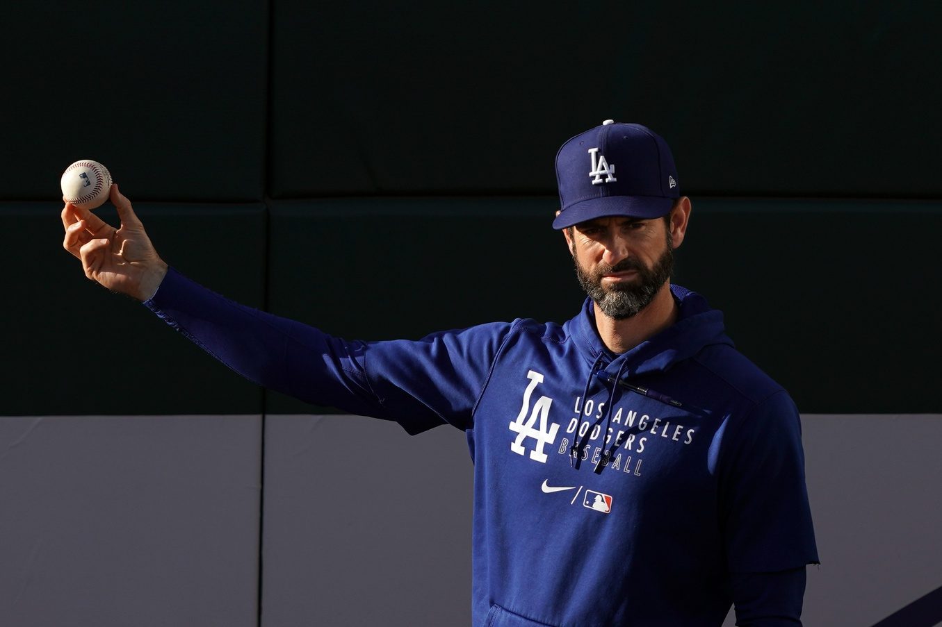 Los Angeles, United States. 19th Oct, 2021. Los Angeles Dodgers pitching  coach Mark Prior (L) leaves the mound after visiting with starter Walker  Buehler )second from right) during the fourth inning against