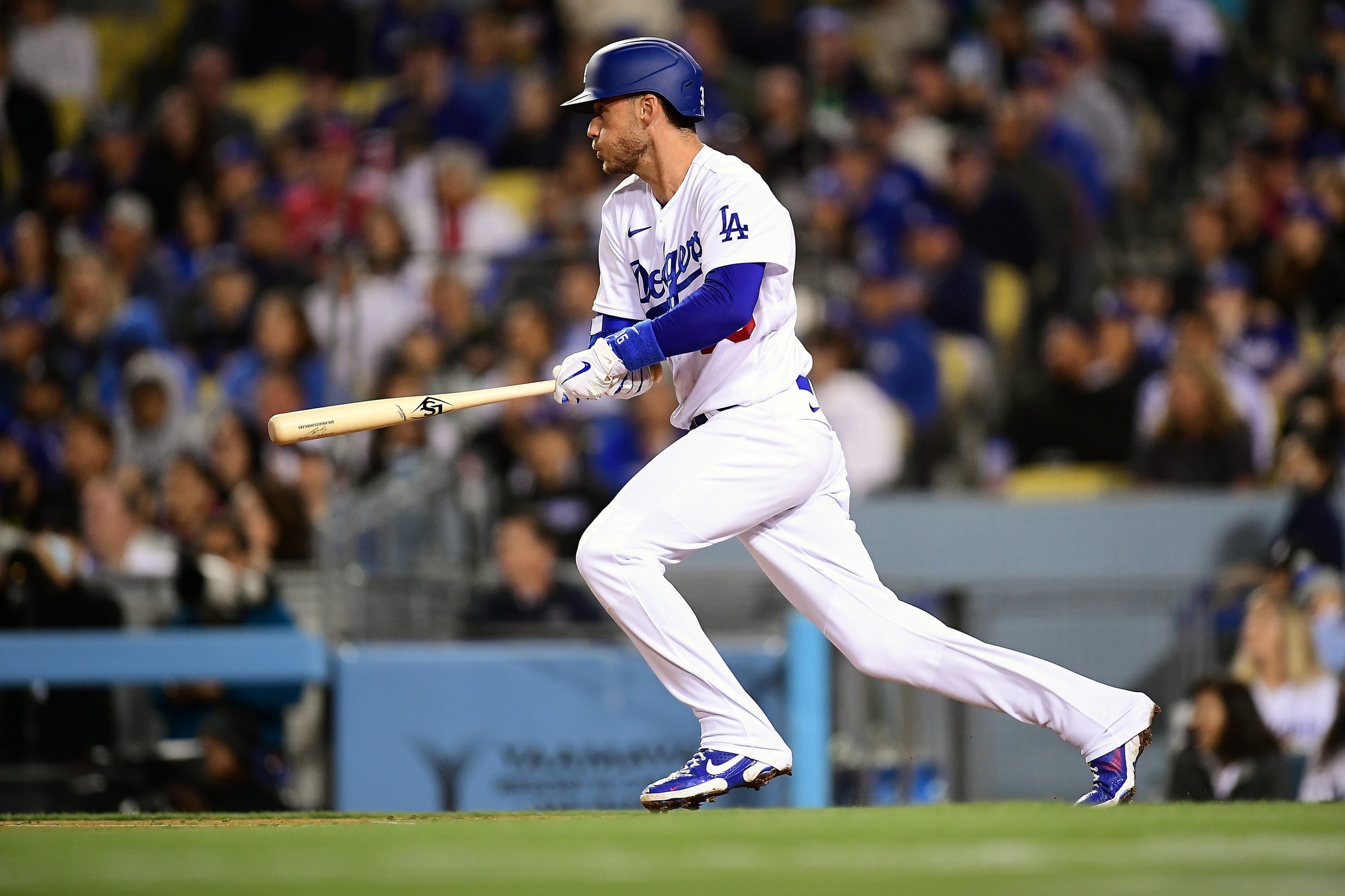 Dodgers: Cody Bellinger Selling His Arizona Mansion