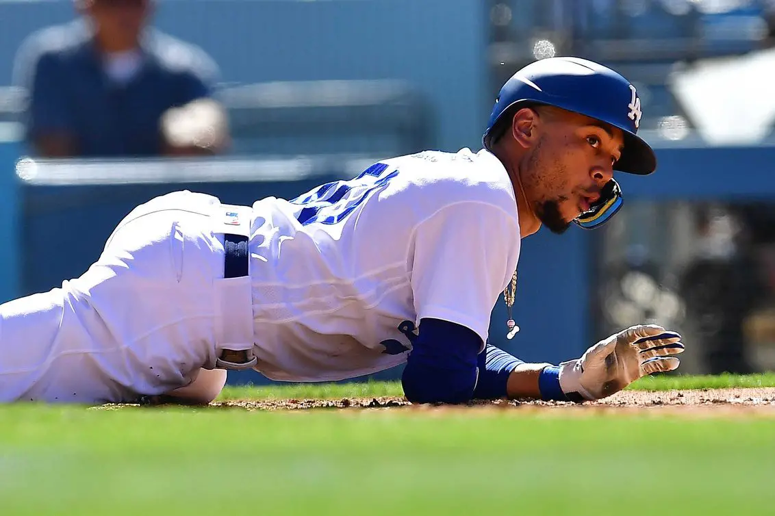 Dodgers roster: Mookie Betts to IL, Zach McKinstry back from