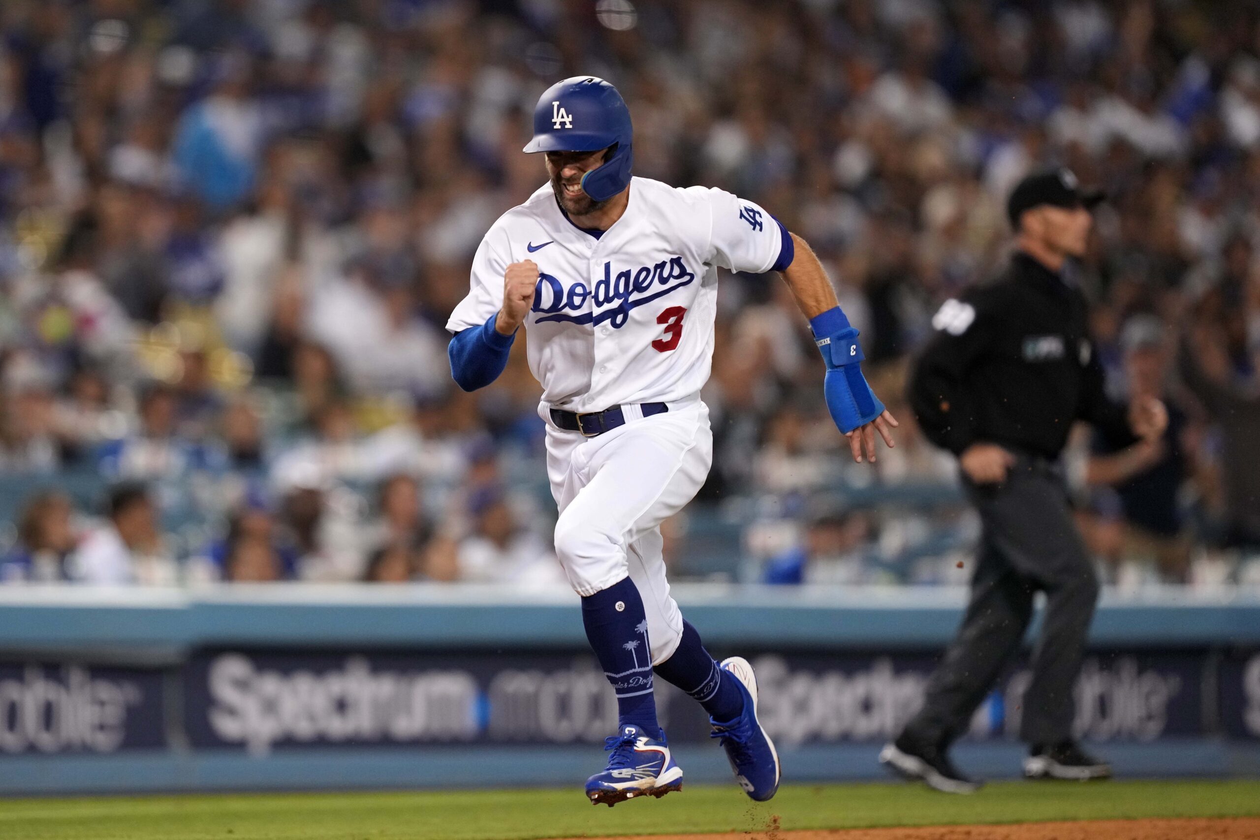 Los Angeles Dodgers on X: First Look at the new #Dodgers