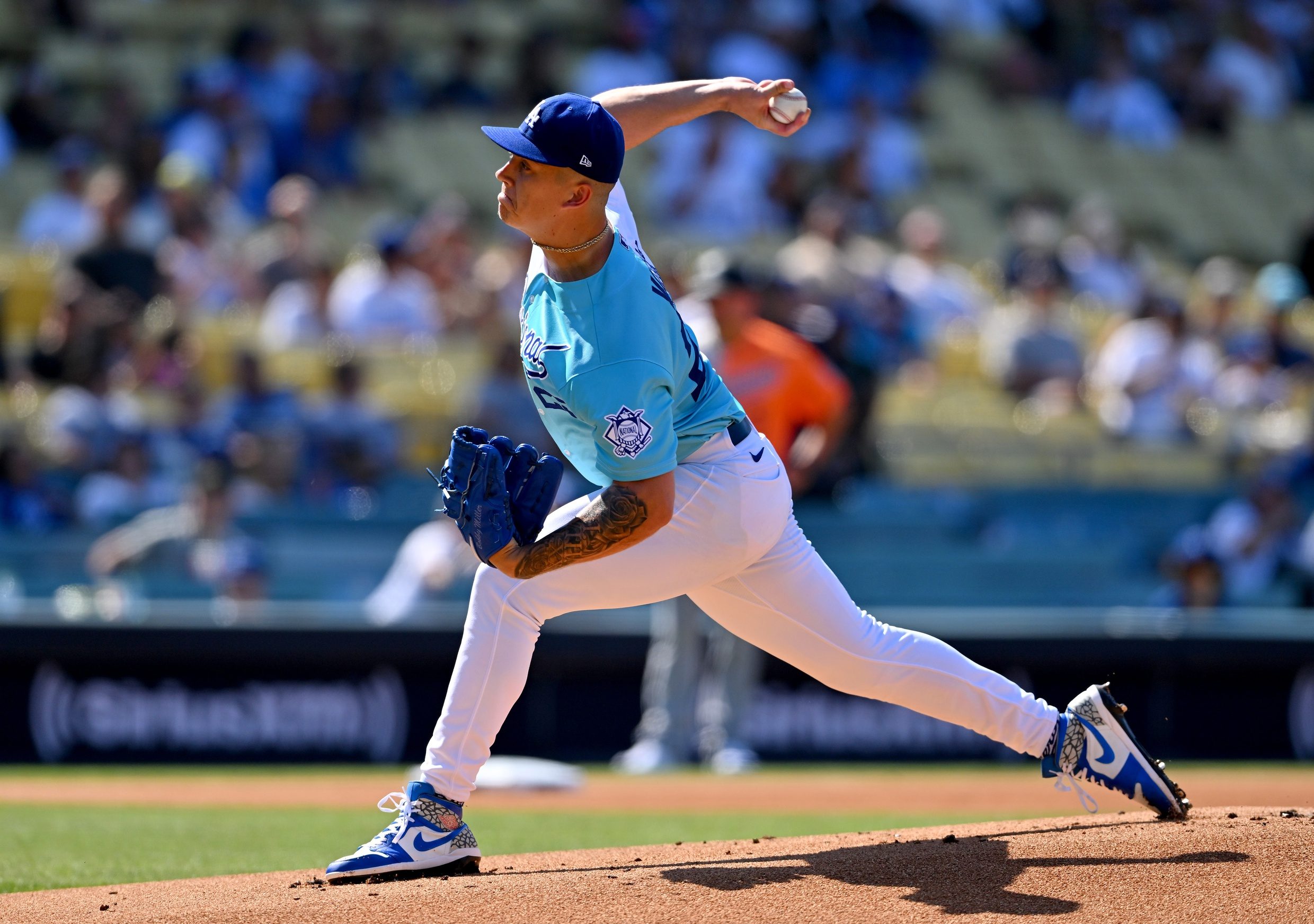 Are Dodgers sending message about Miguel Vargas' future with