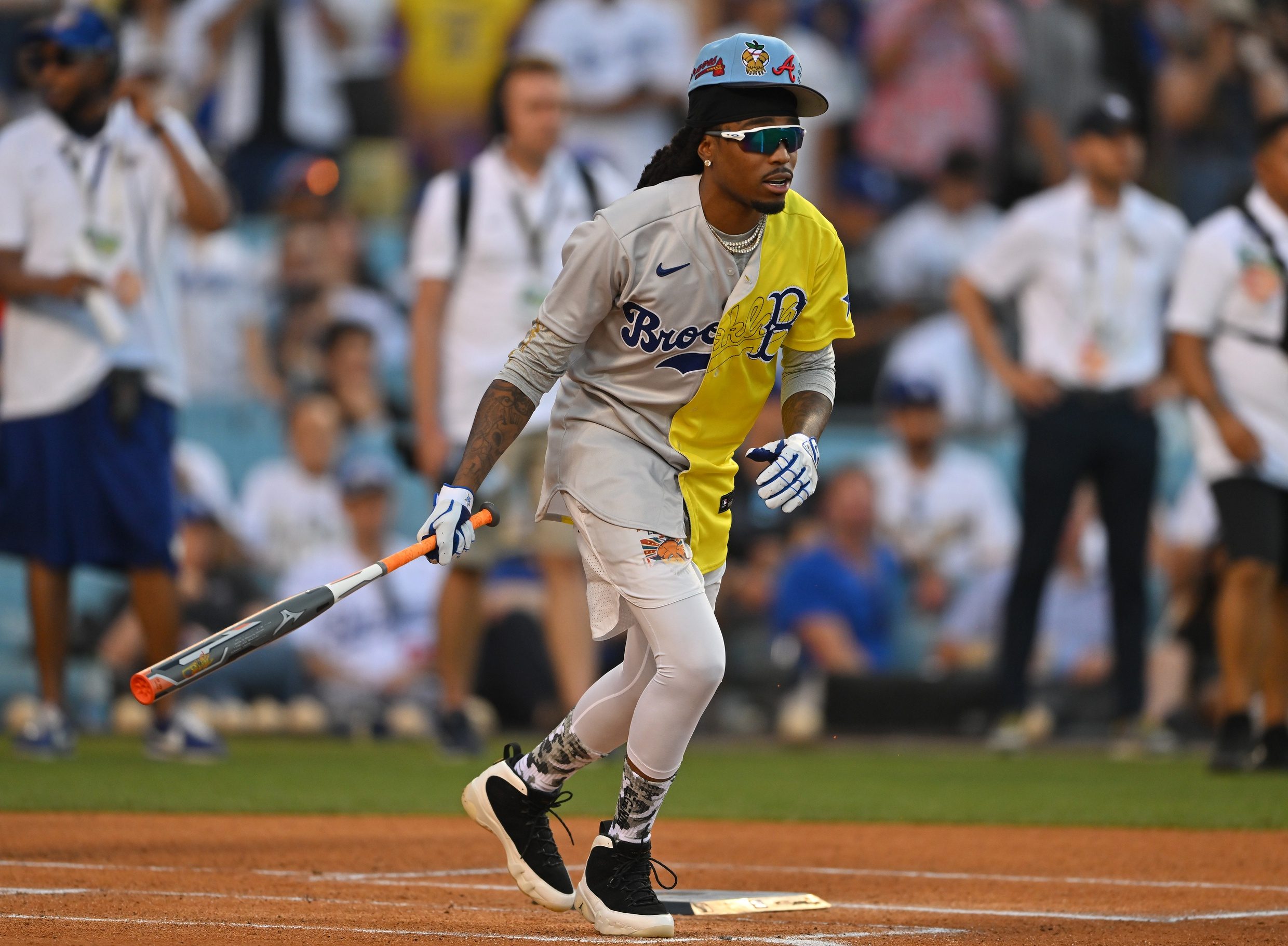 Bad Bunny en la MLB All-Star Celebrity Softball Game. ⚾️