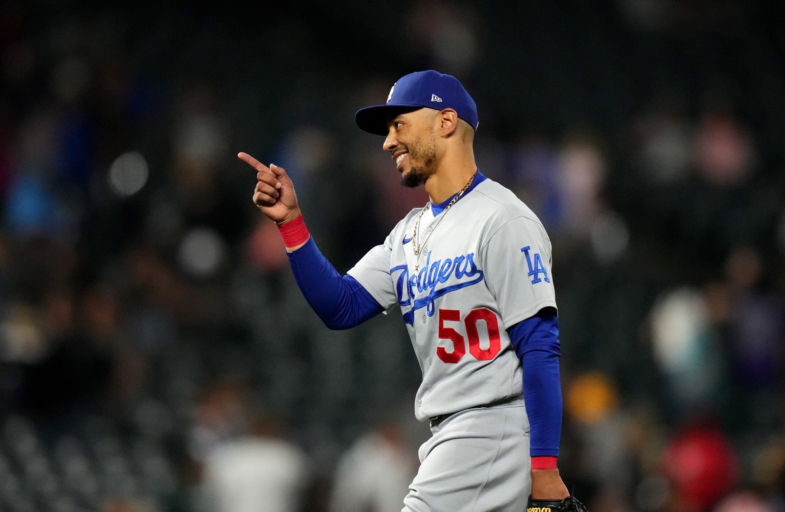 Mookie Betts' jack leads to bizarre celebration in Dodgers dugout – KNBR