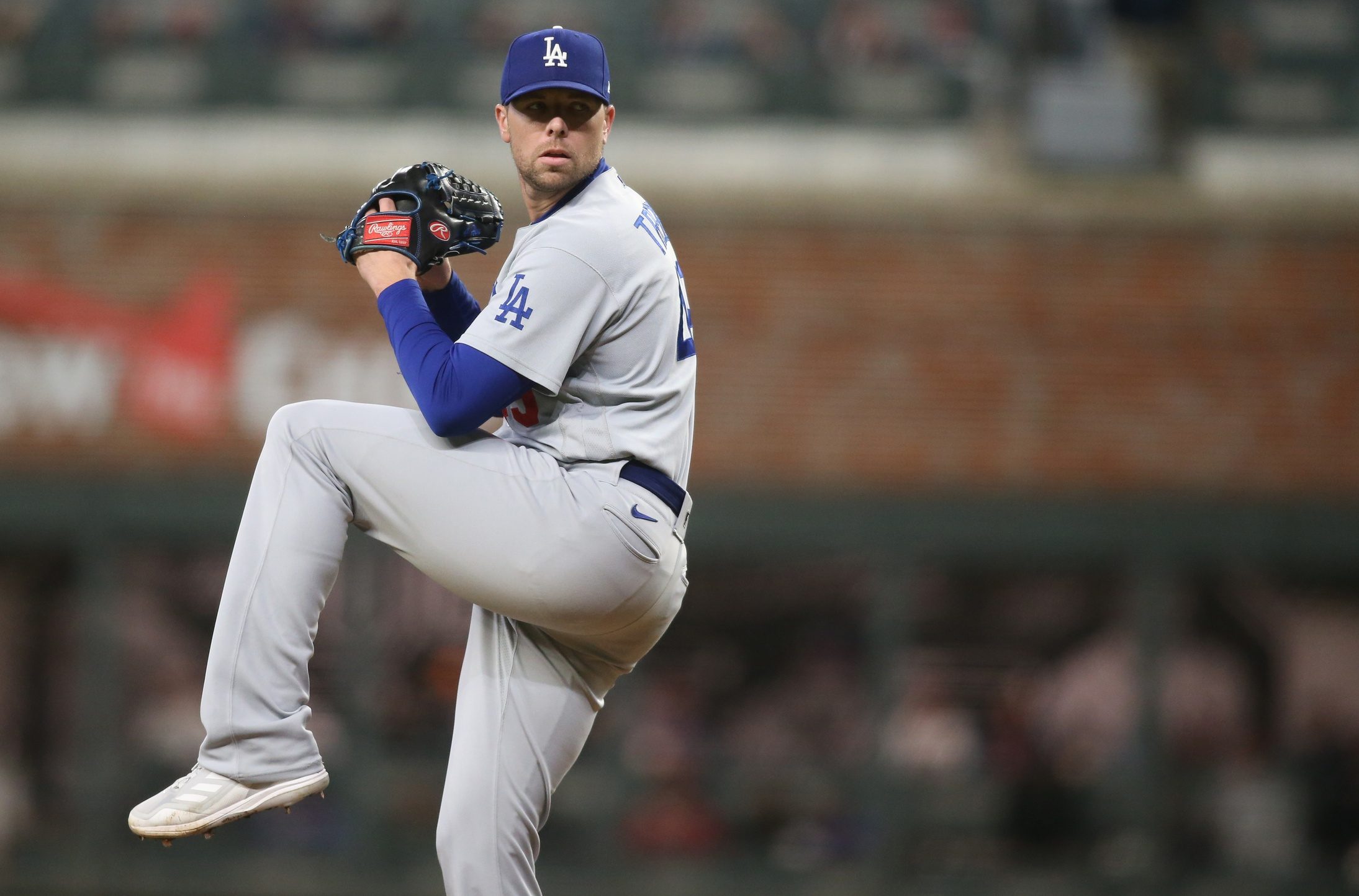 Dodgers reliever Blake Treinen sees return from IL delayed