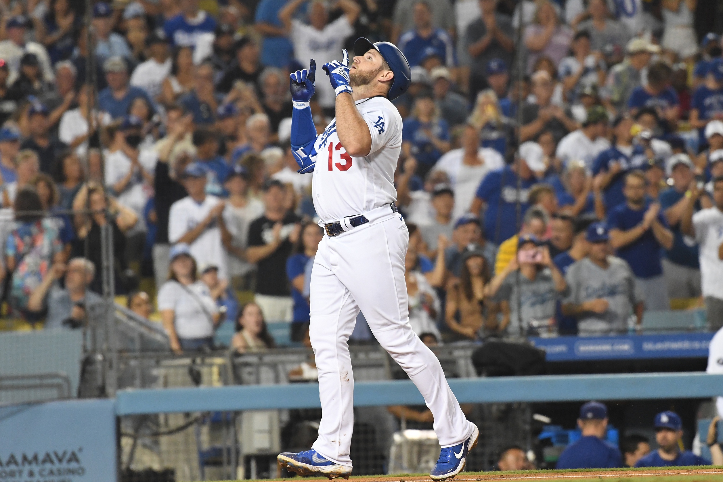 BREAKDOWN: Max Muncy OWNS Tony La Russa After He Intentionally