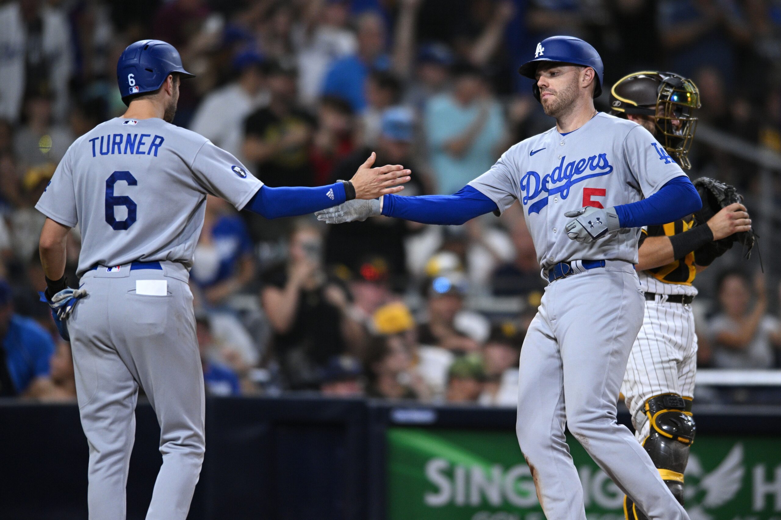 Dodgers: Freddie Freeman Explains Why His Swing Isn't 'In Sync