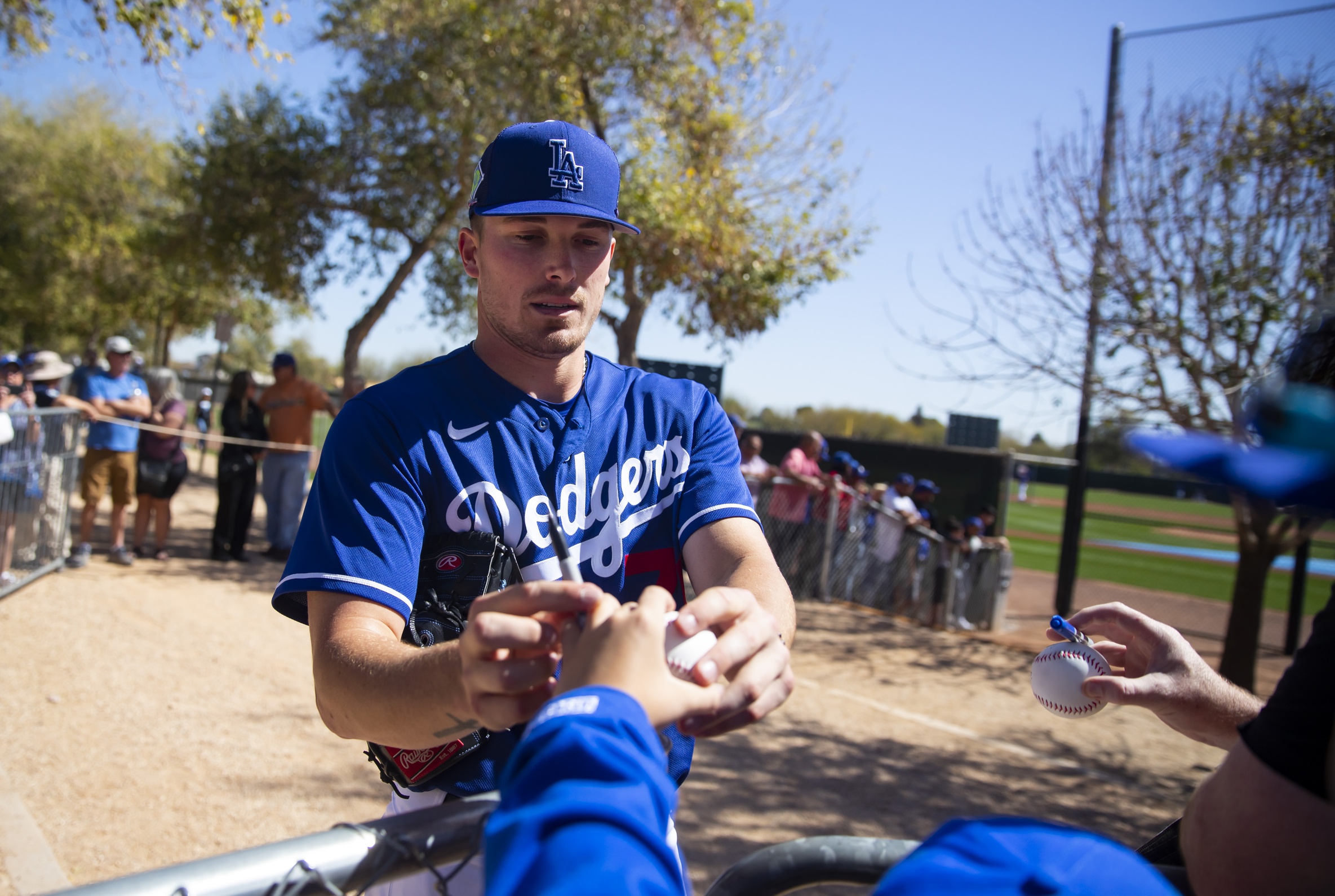 Dodgers: Klay Thompson Joins Brother Trayce at Clayton Kershaw