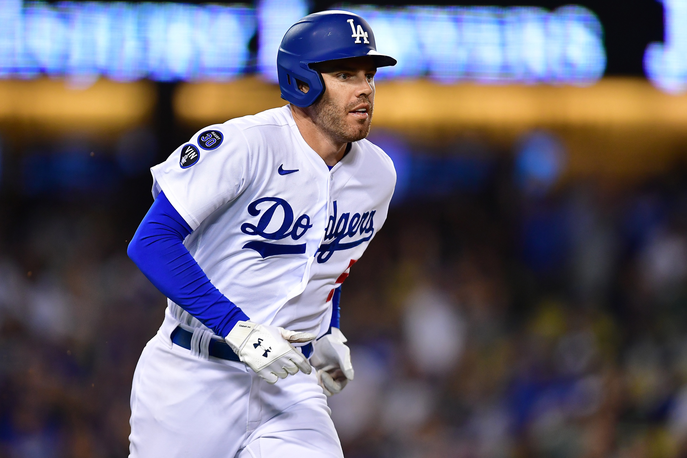 Freddie Freeman talks about how special this 2023 Dodgers team is (via  @officiallyvassegh) . Listen in now to the post-game celebration…