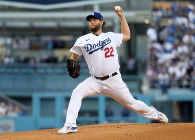 Dodgers: Clayton Kershaw Makes Padres Profar Look Foolish with Record Low  Curveball