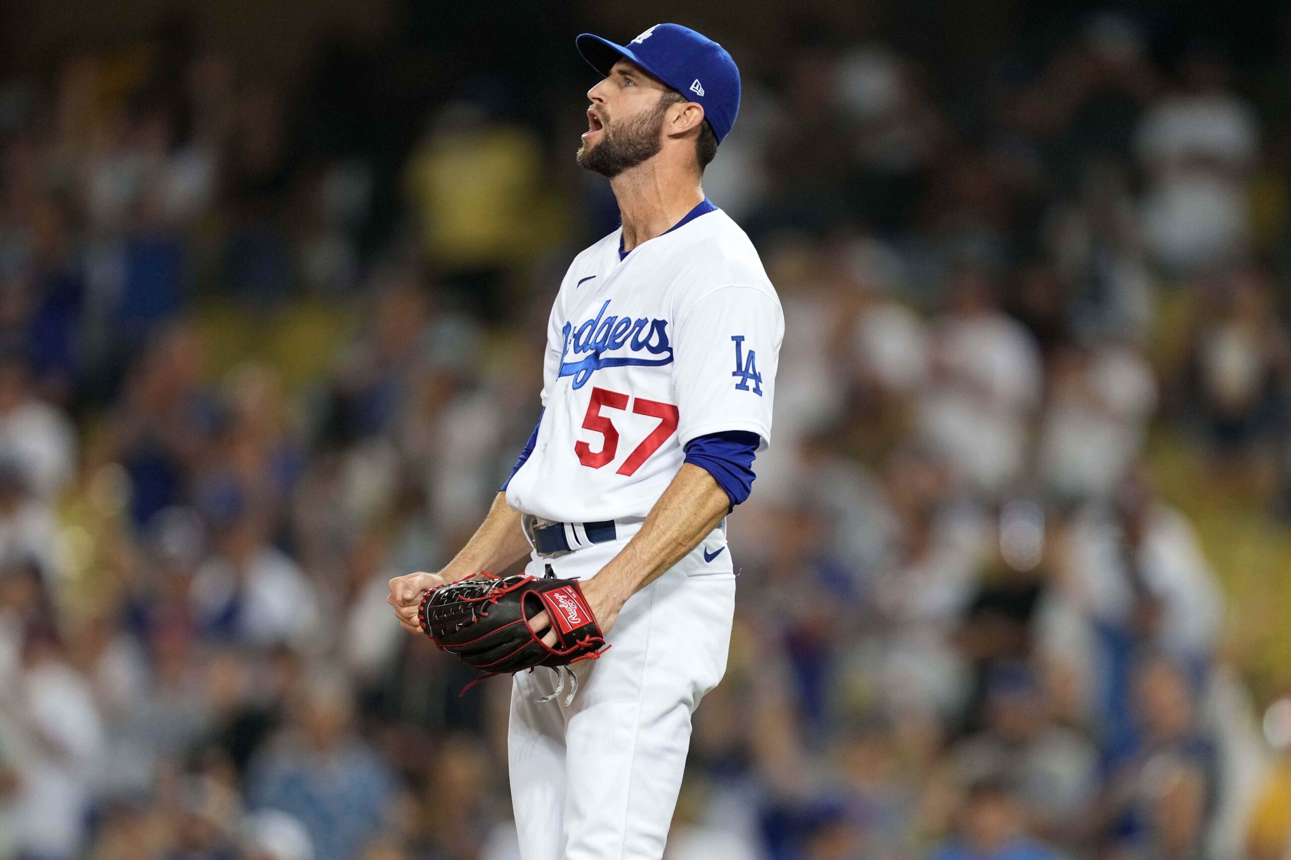 Phillies red uniforms will return for Dodgers, Giants series – NBC