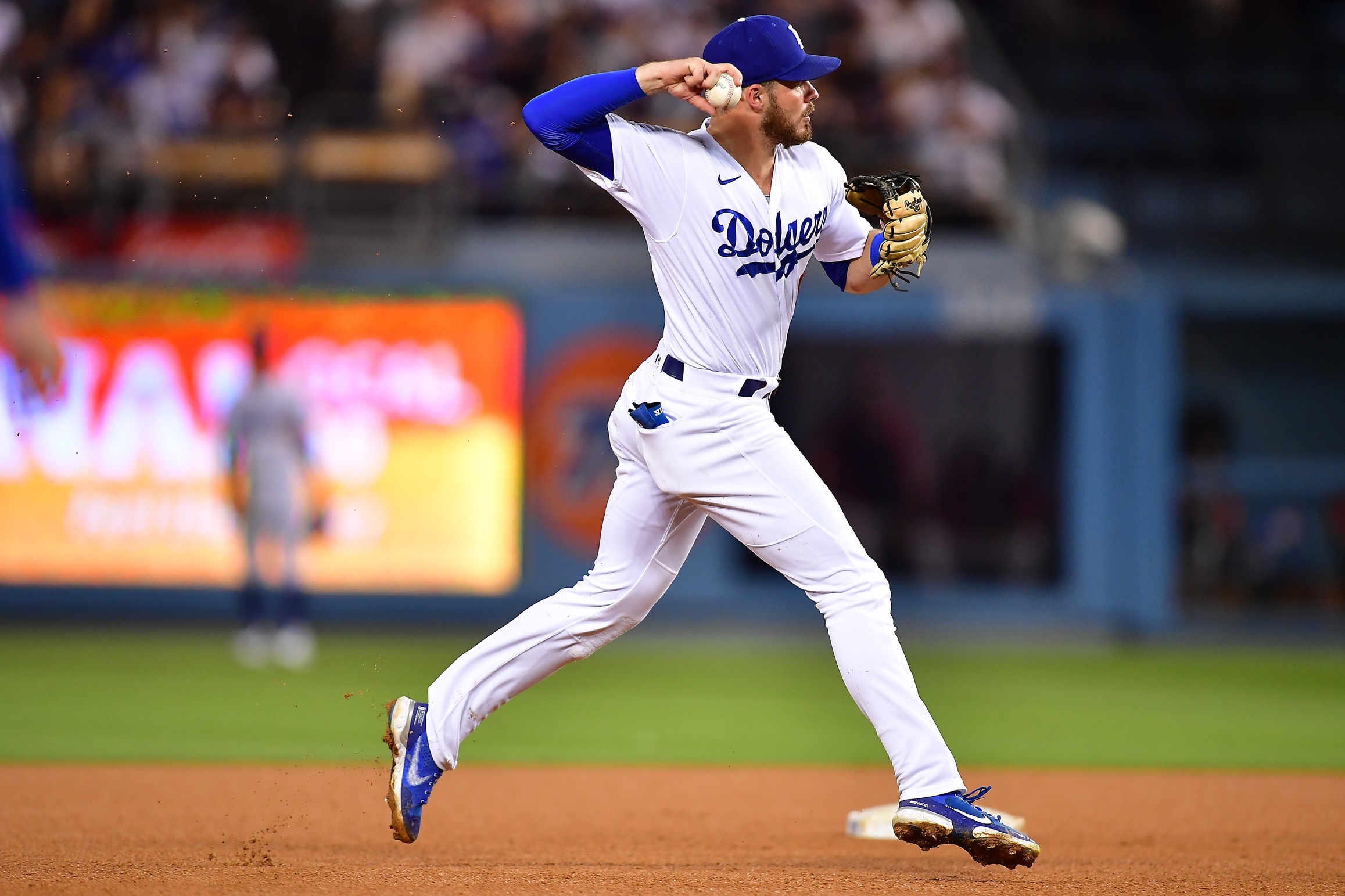 Gavin Lux Is Changing Dynamics of Dodgers Outfield – Think Blue