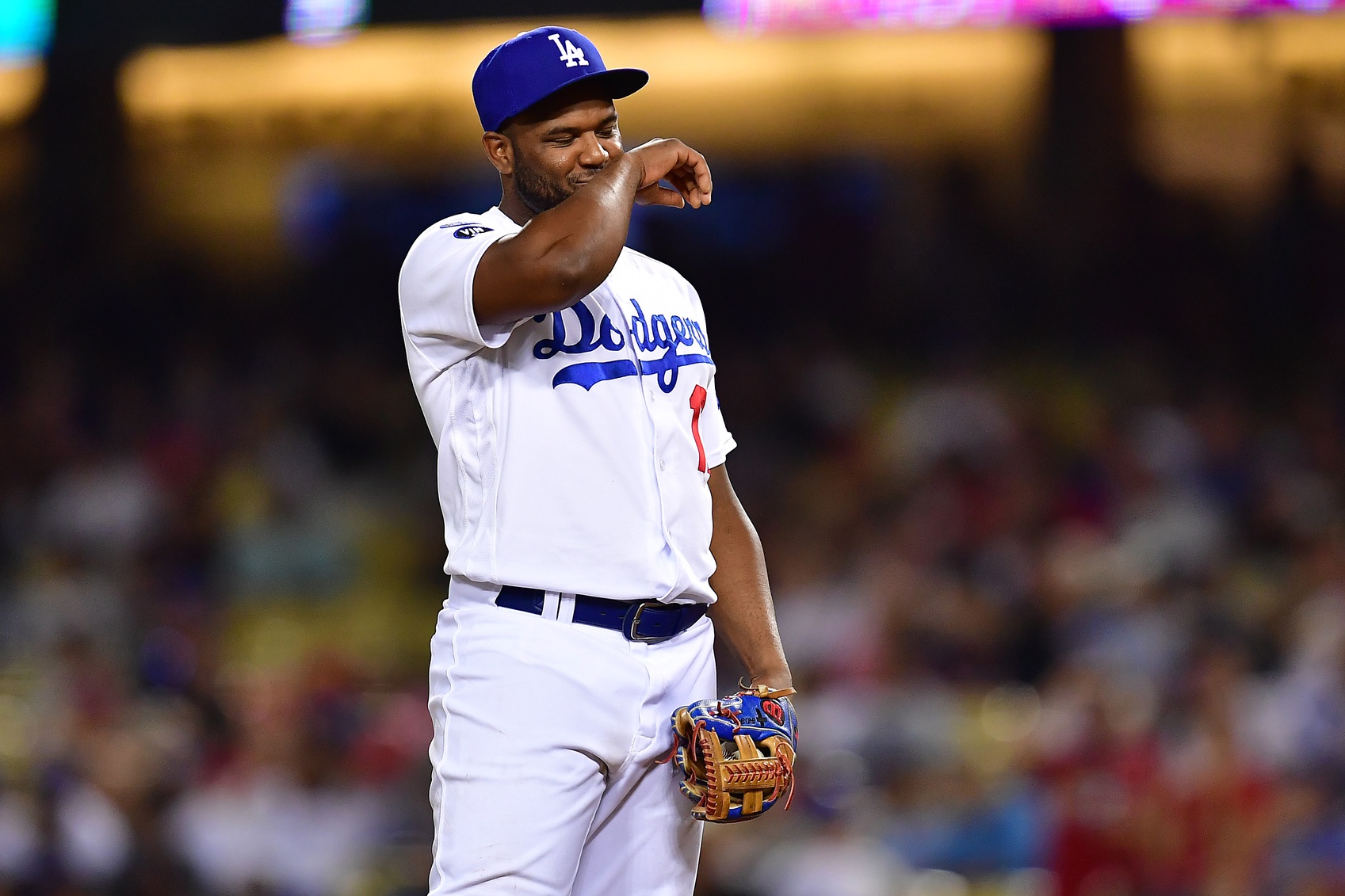 Hanser Alberto, Jimmy Nelson have 2023 options declined by Dodgers