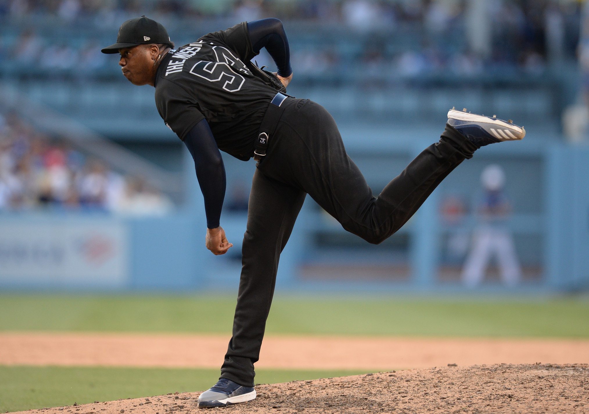 Dodgers Rumors: Reds Denying Aroldis Chapman Trade Agreed Upon