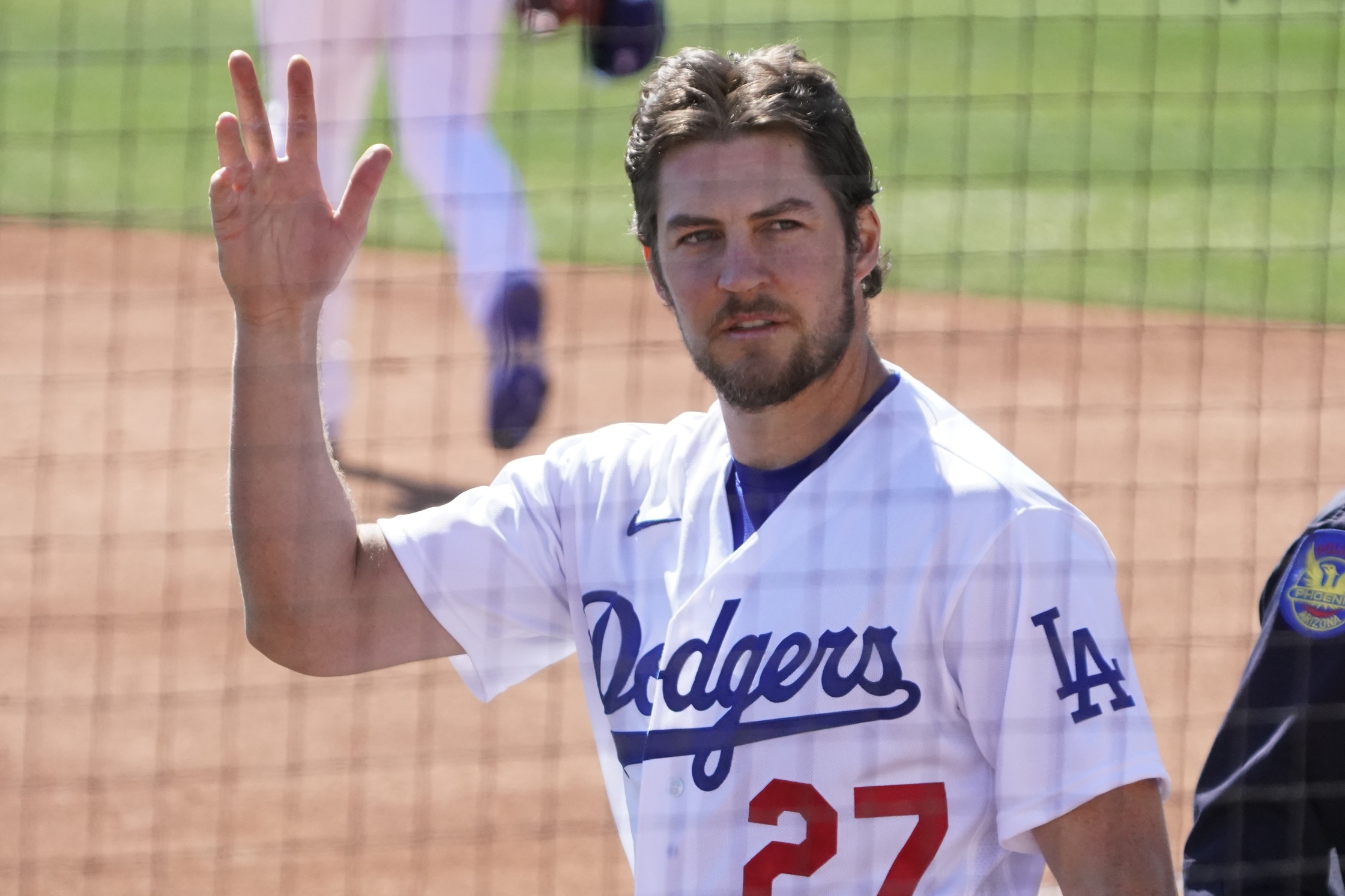 Trevor Bauer says he is 'committed to being better' in Los Angeles