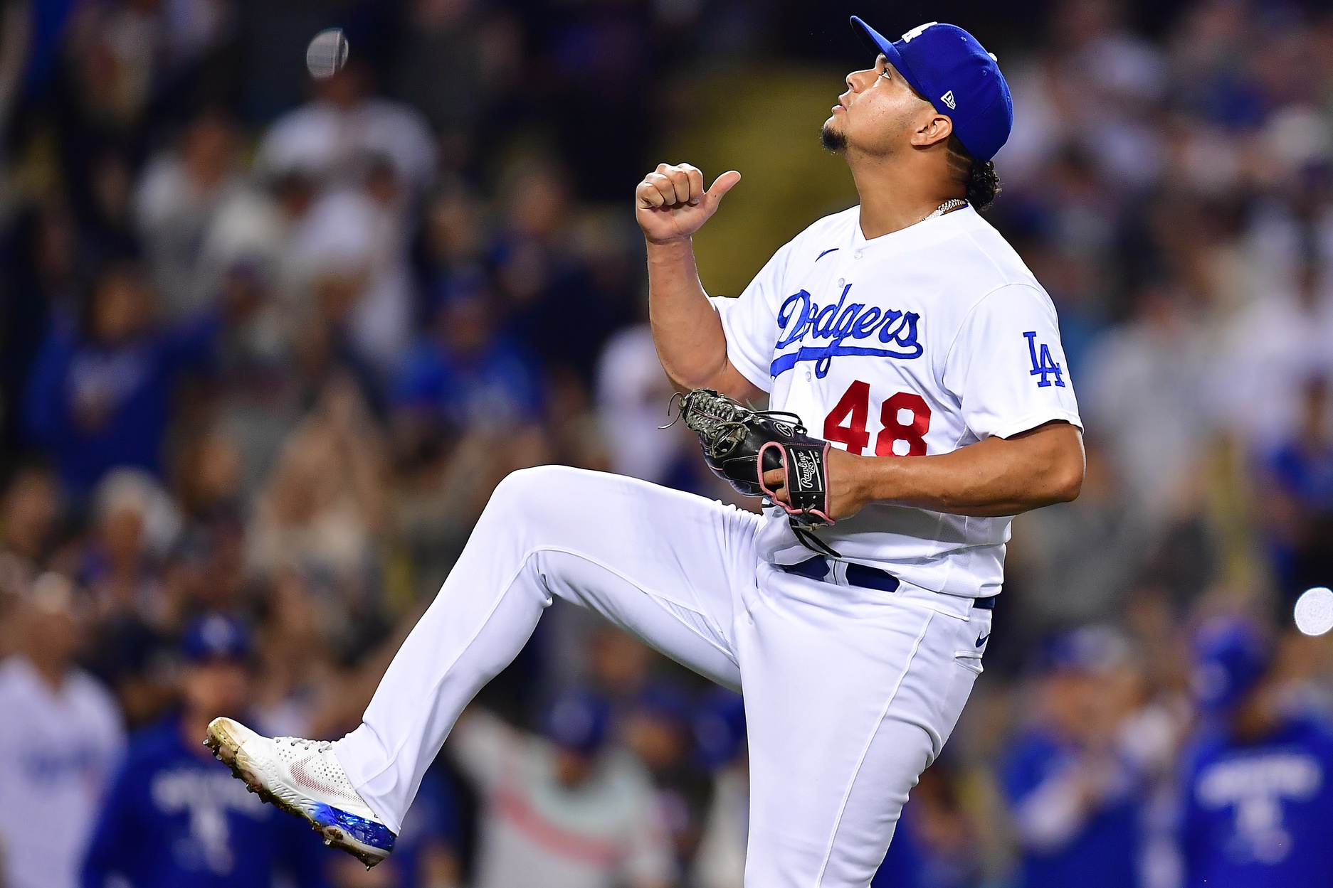 Report: Dodgers, Julio Urias avoid arbitration with $14.25M deal