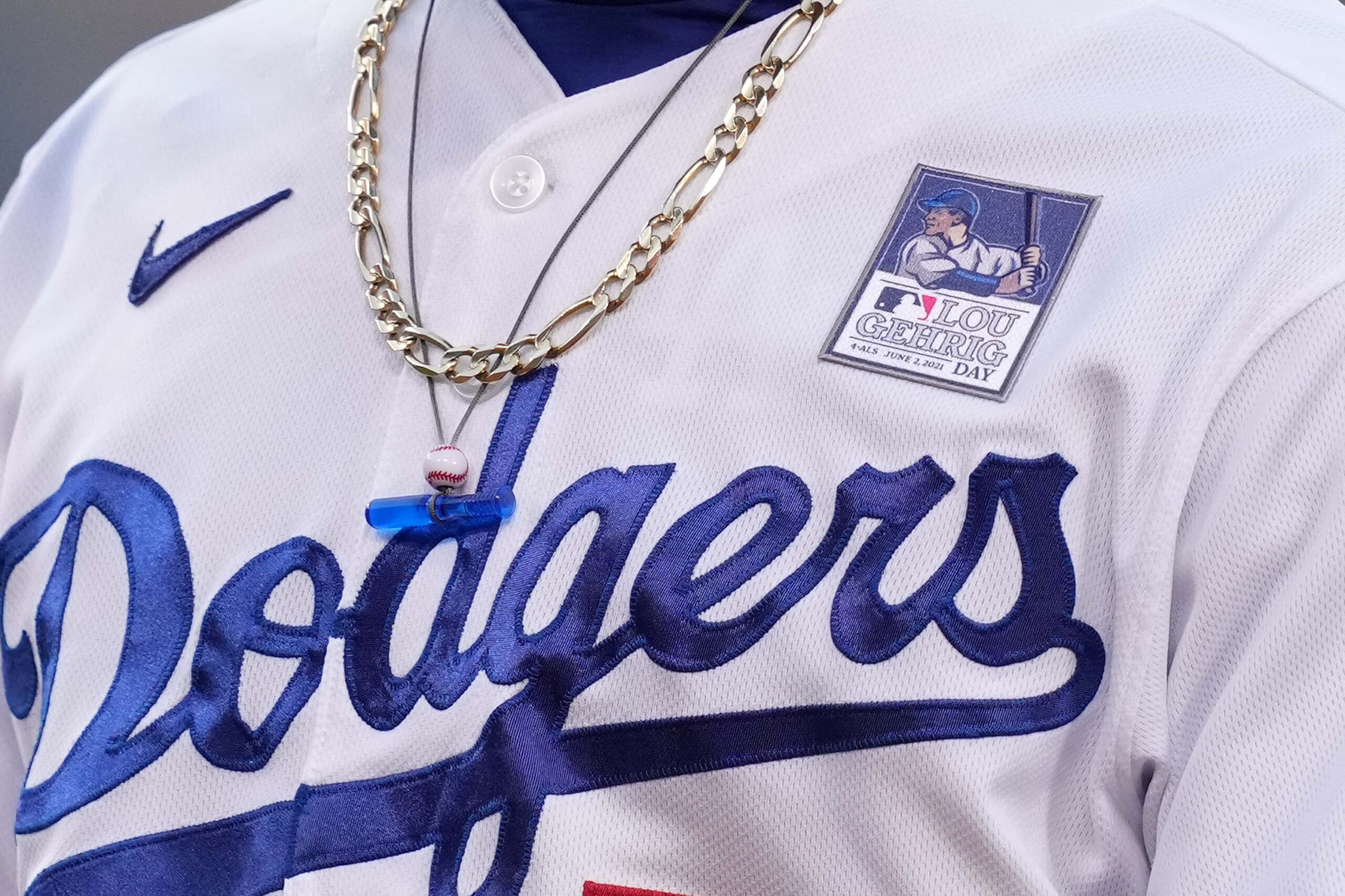 dodgers jersey patches