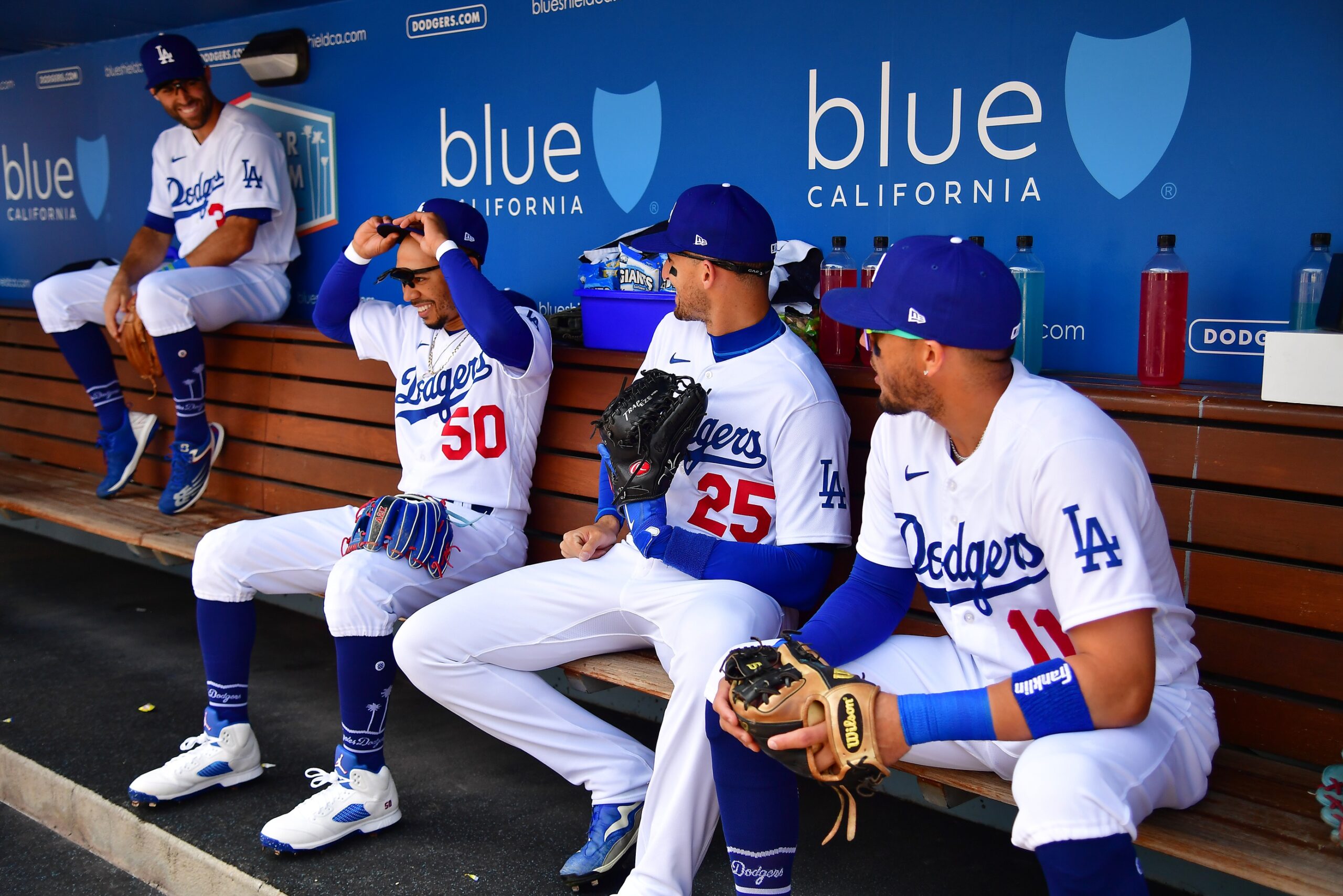 Dodgers’ Miguel Rojas Named 3 Players as Dave Roberts’ Clubhouse Conduits