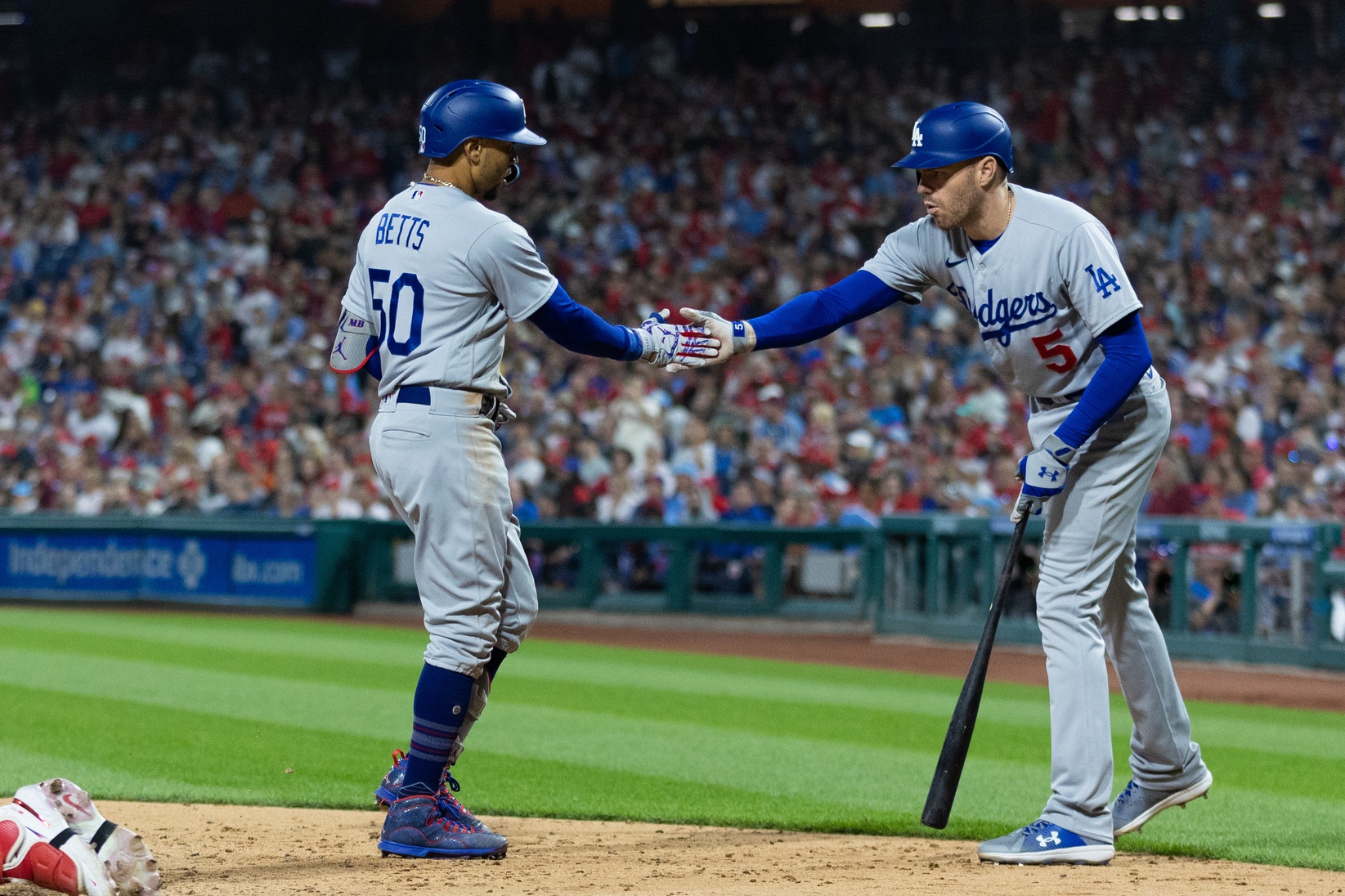 Dodgers News: Austin Barnes Appears to Have Dodged Injury After Getting Hit  By Pitch - Inside the Dodgers