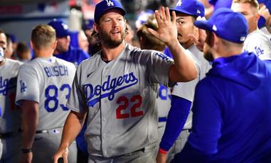 Dodgers News: Clayton Kershaw Pitching Pain-Free, Still Set for