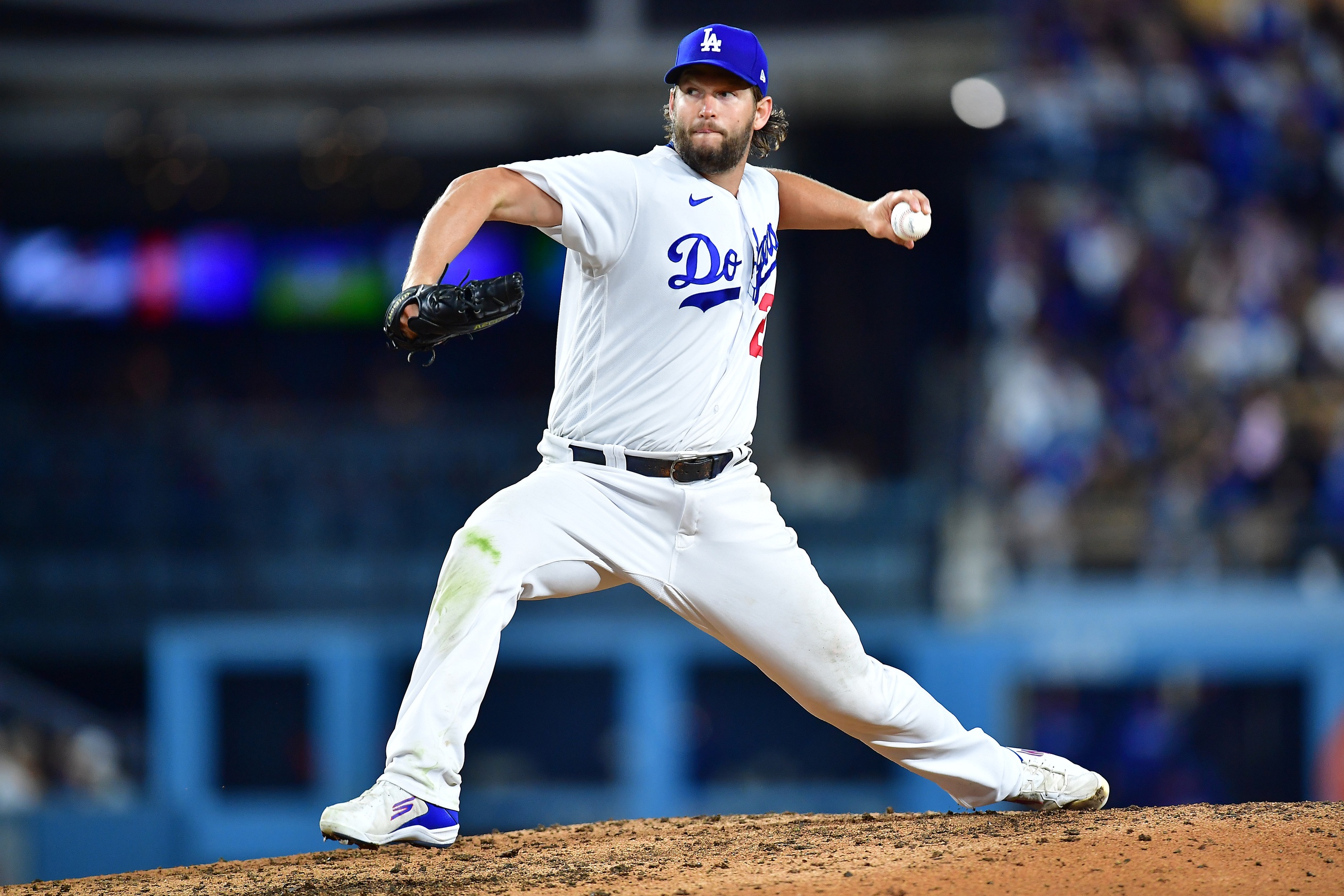 Dodgers pitcher Clayton Kershaw says sore left shoulder will