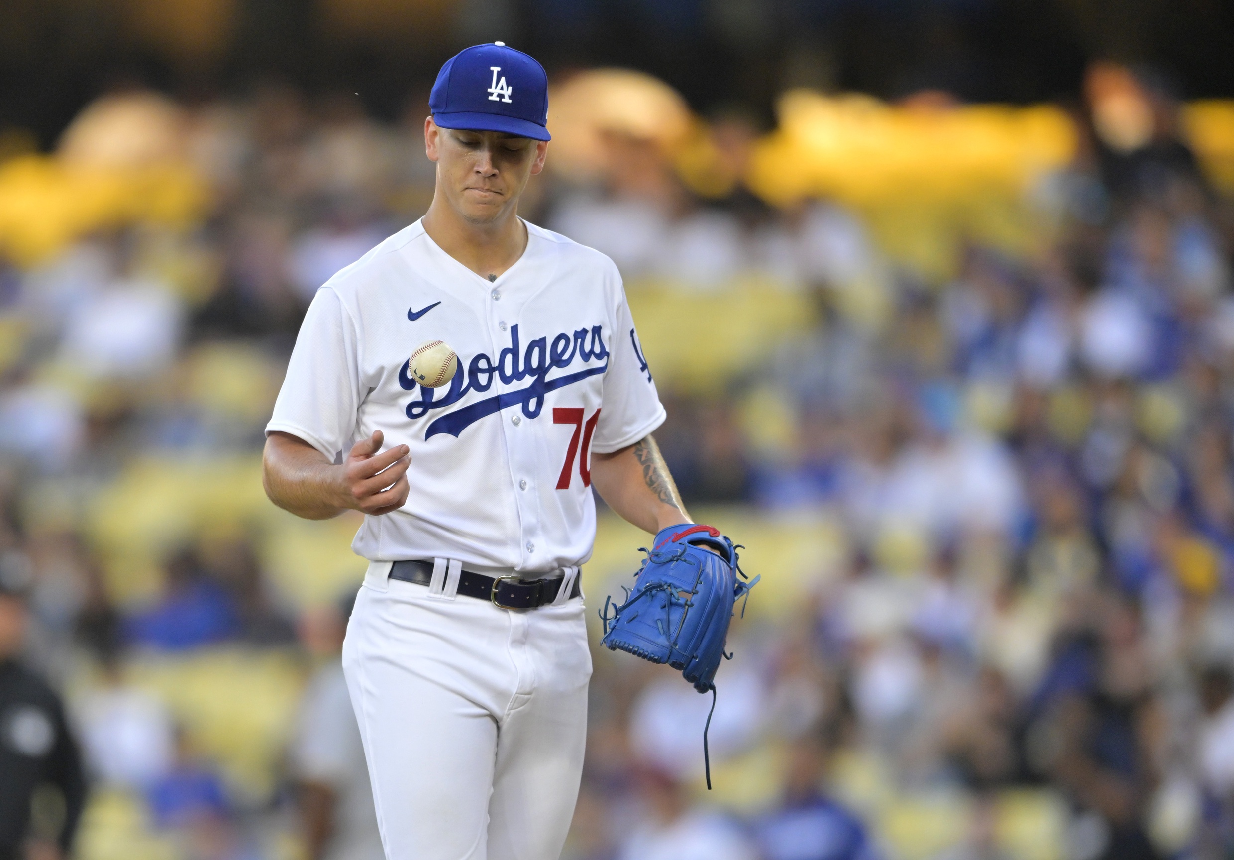 LEADING OFF: Scherzer debuts for Dodgers, Ohtani pitches