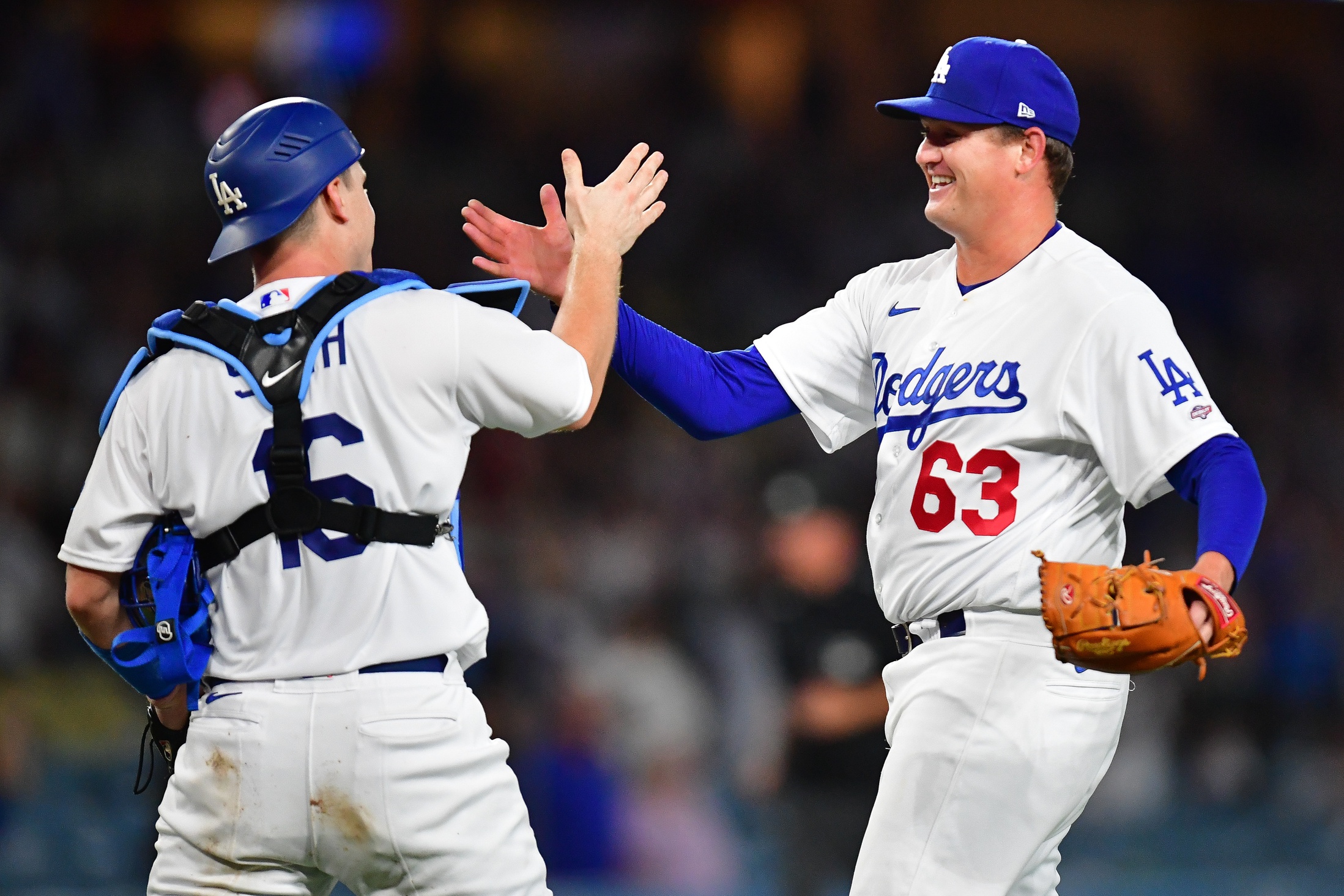 Dodgers pregame: Dave Roberts reveals Kyle Hurt plan, talks