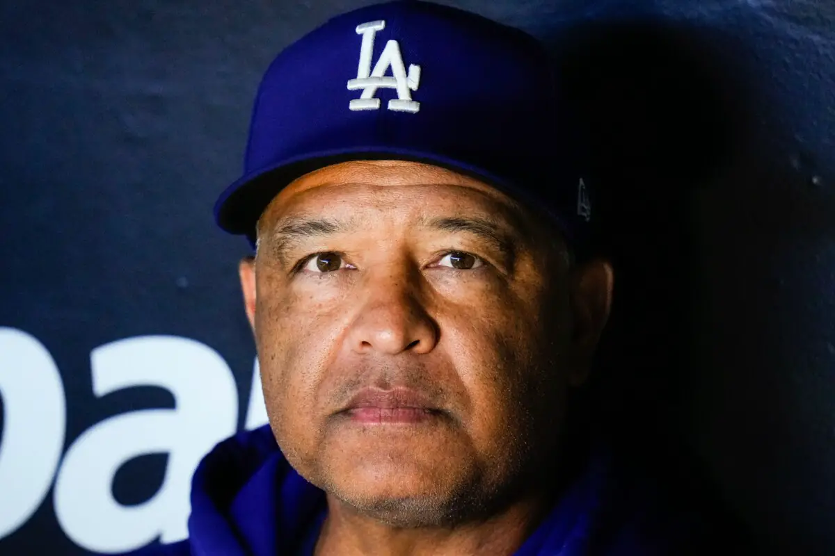 Dodgers manager Dave Roberts learning who real friends are - The San Diego  Union-Tribune