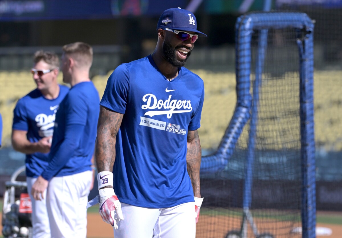 Dodgers News: Freddie Freeman Reveals What Jason Heyward Should Do