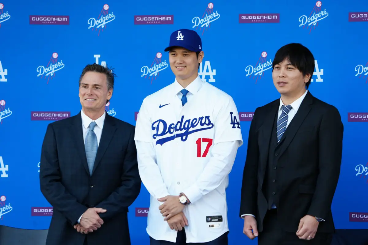 Dodgers Fans React To Shohei Ohtani's Introductory Press Conference ...