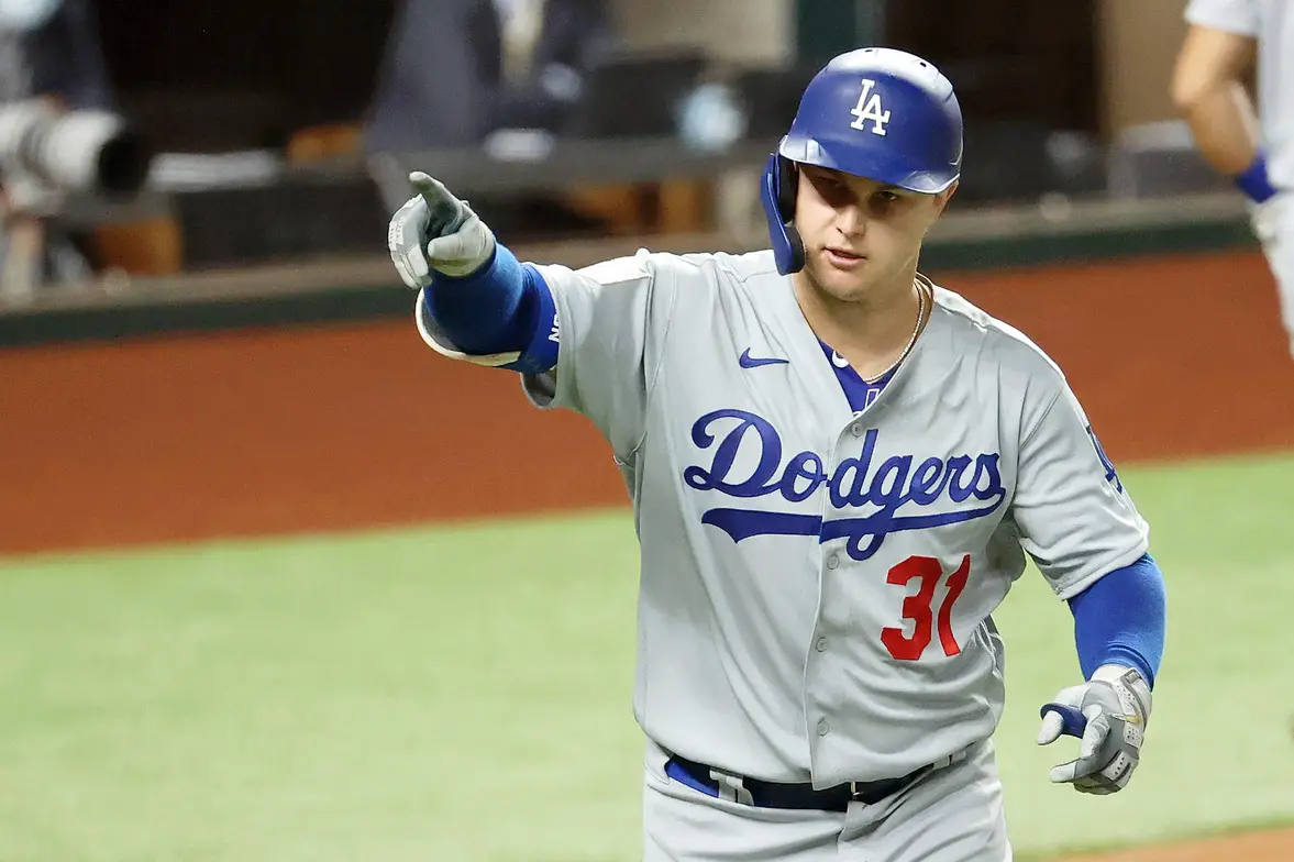 Former Dodgers Fan Favorite Joc Pederson Signs With NL West Rival: Reports
