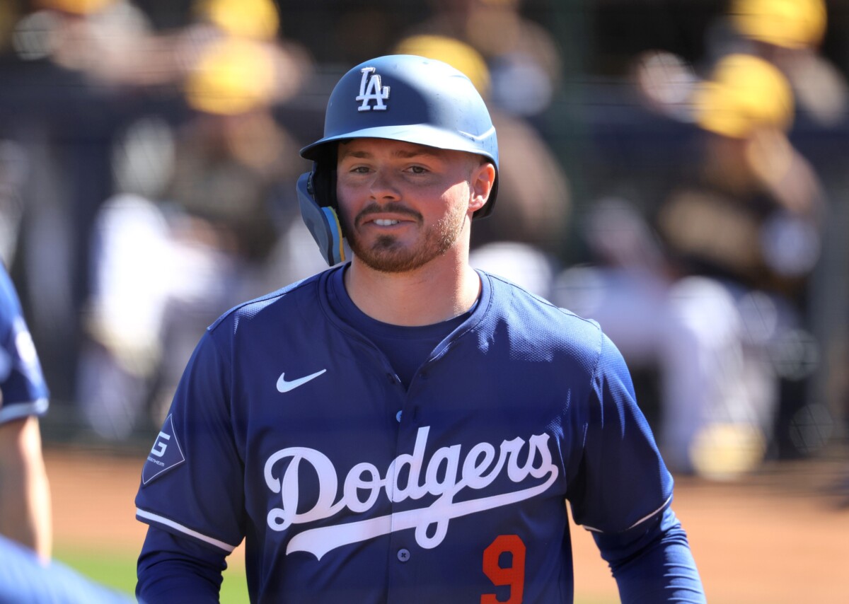 Gavin Lux to Play Shortstop For Dodgers For First Time This Season on ...