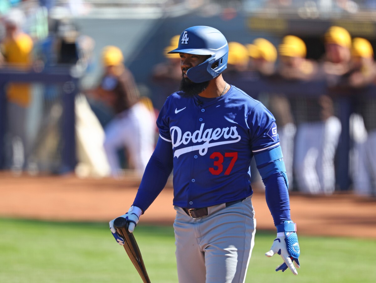 Dodgers' Teoscar Hernández is Free From the Atmospheric Pressure in