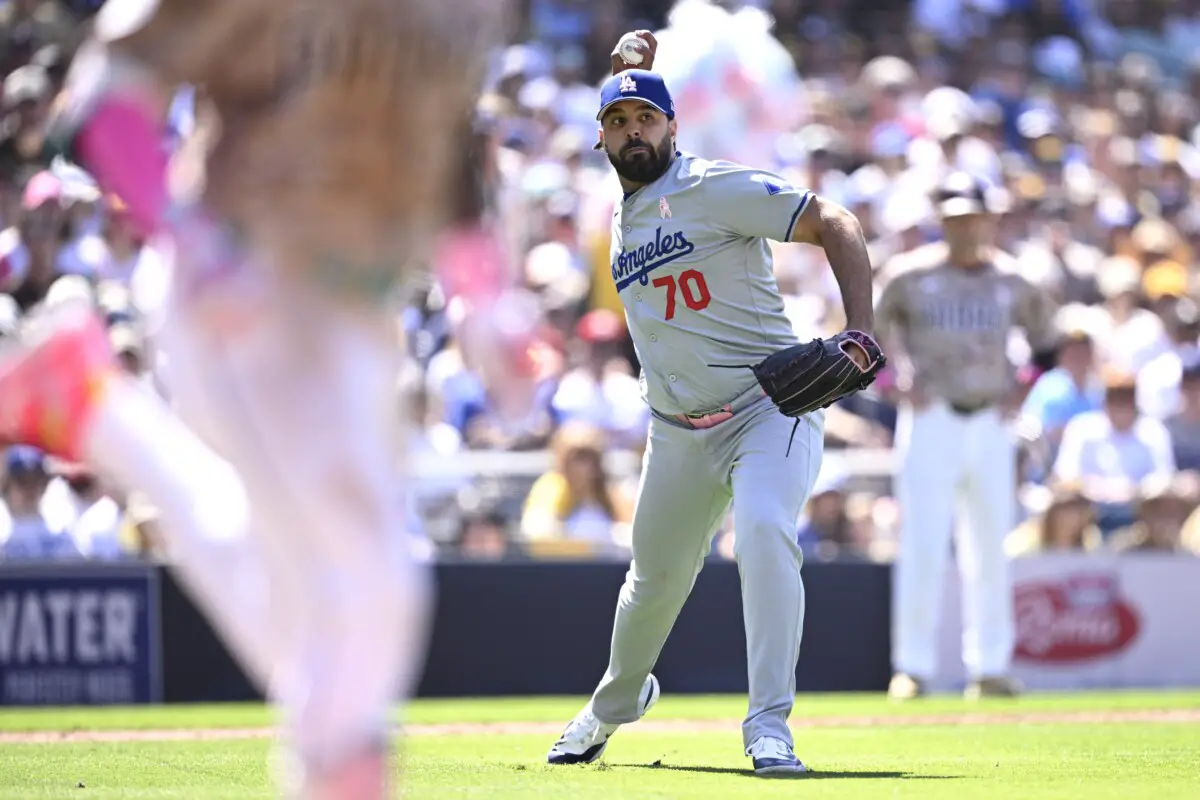 Recently-Released Dodgers Pitcher Signs Back With NL West Rival