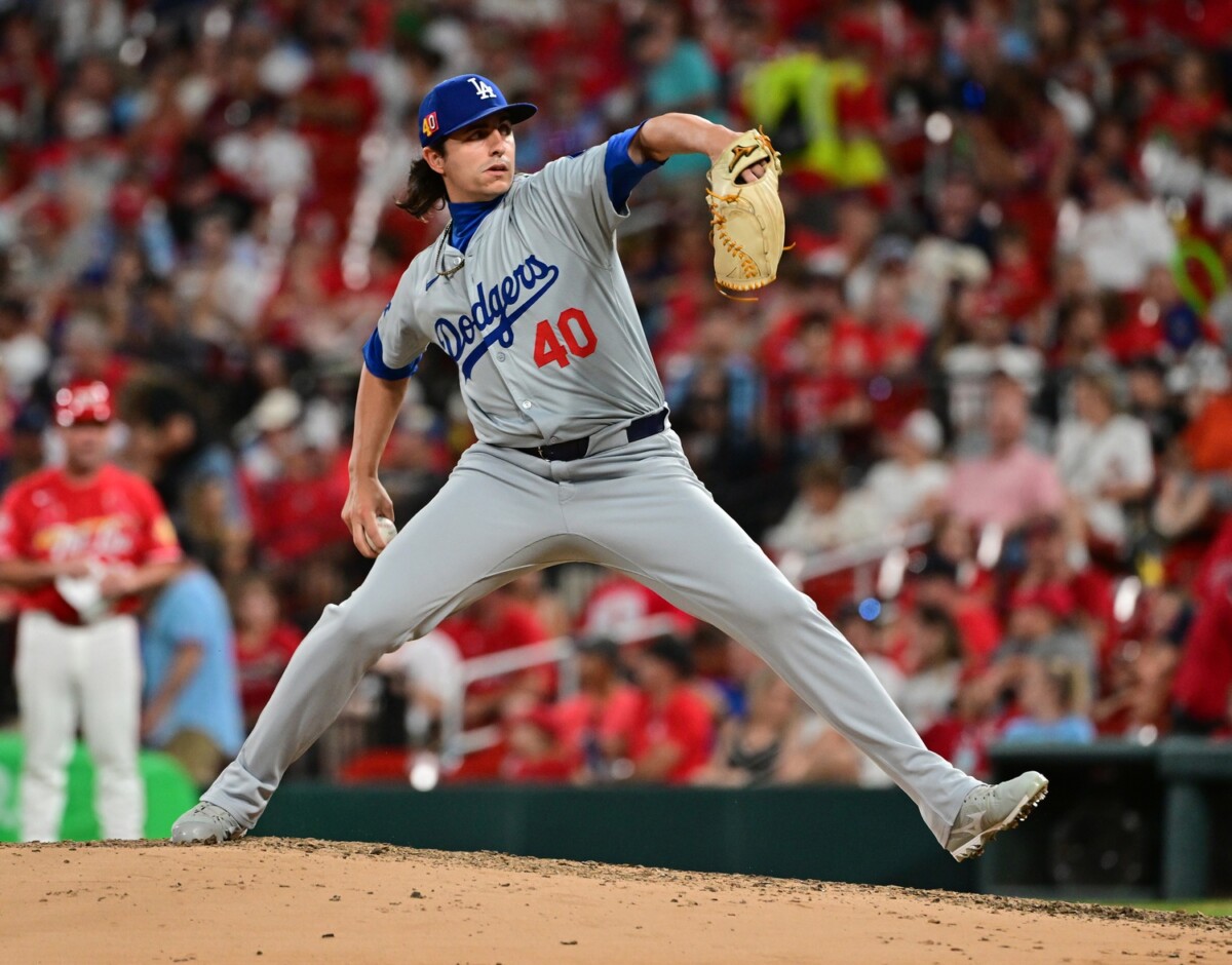 Joe Kelly’s Injury, Ineffectiveness Opens Door for Dodgers’ Brent Honeywell Jr