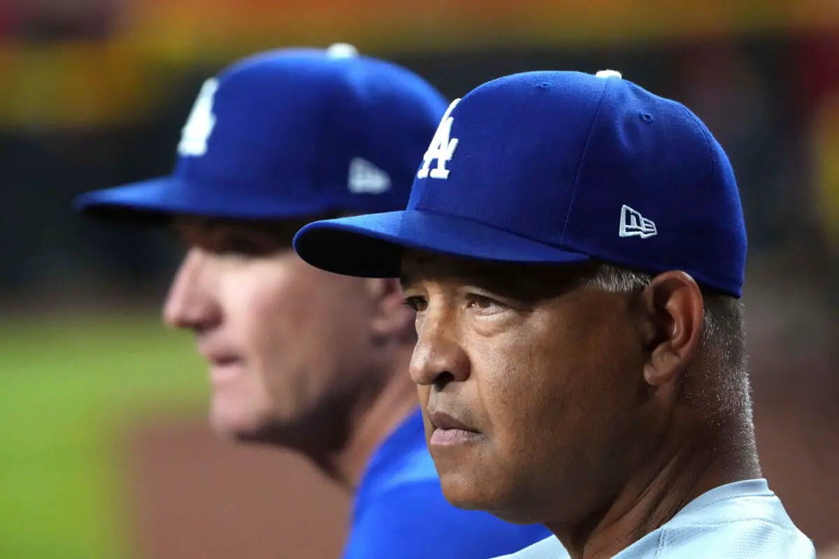 Dodgers’ Dave Roberts Defends Call That Preceded Padres’ Triple Play