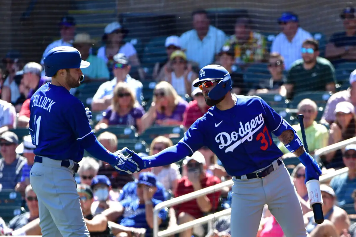 Former Dodgers Outfielder Won’t Retire From MLB This Offseason After All