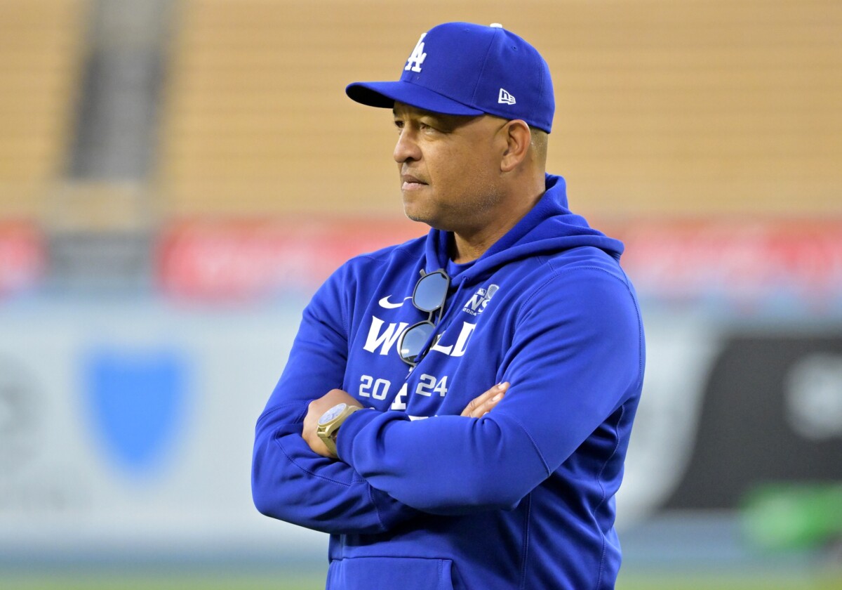 How Much Are the Dodgers Paying Dave Roberts In His New Contract Extension?