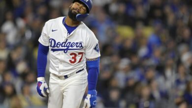 Dodgers’ Dave Roberts Calls Out Teoscar Hernandez For Defensive Struggles